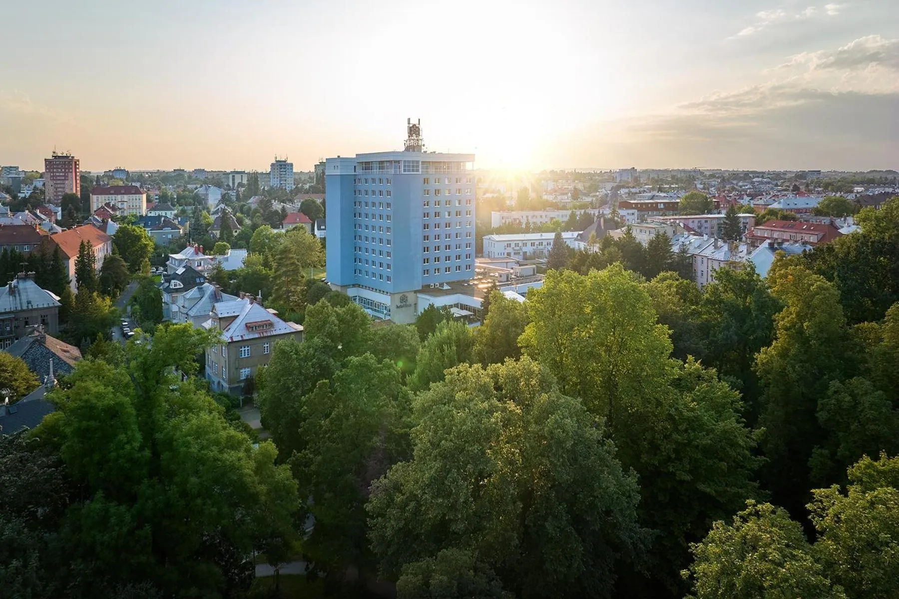 Property building in CENTRAL PARK FLORA