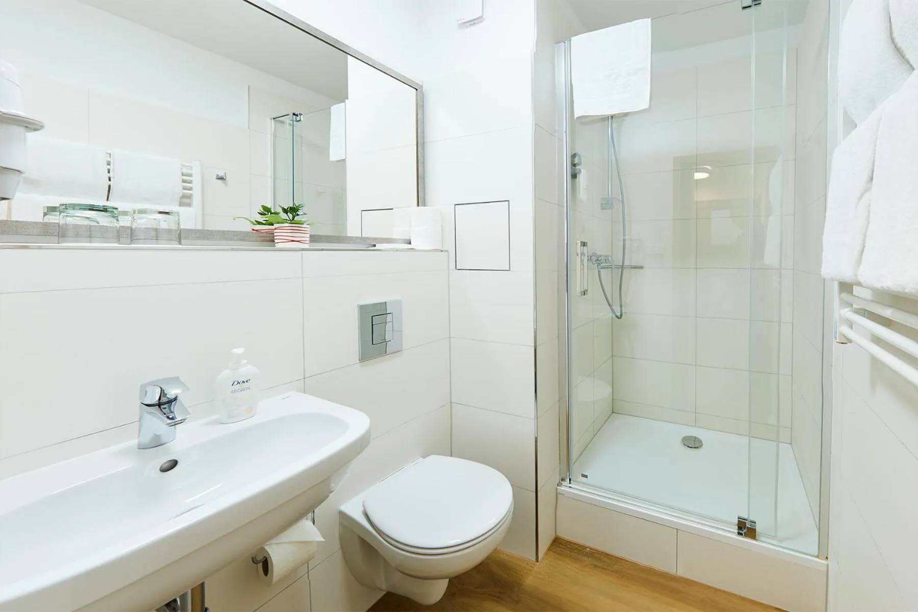 Toilet in CENTRAL PARK FLORA