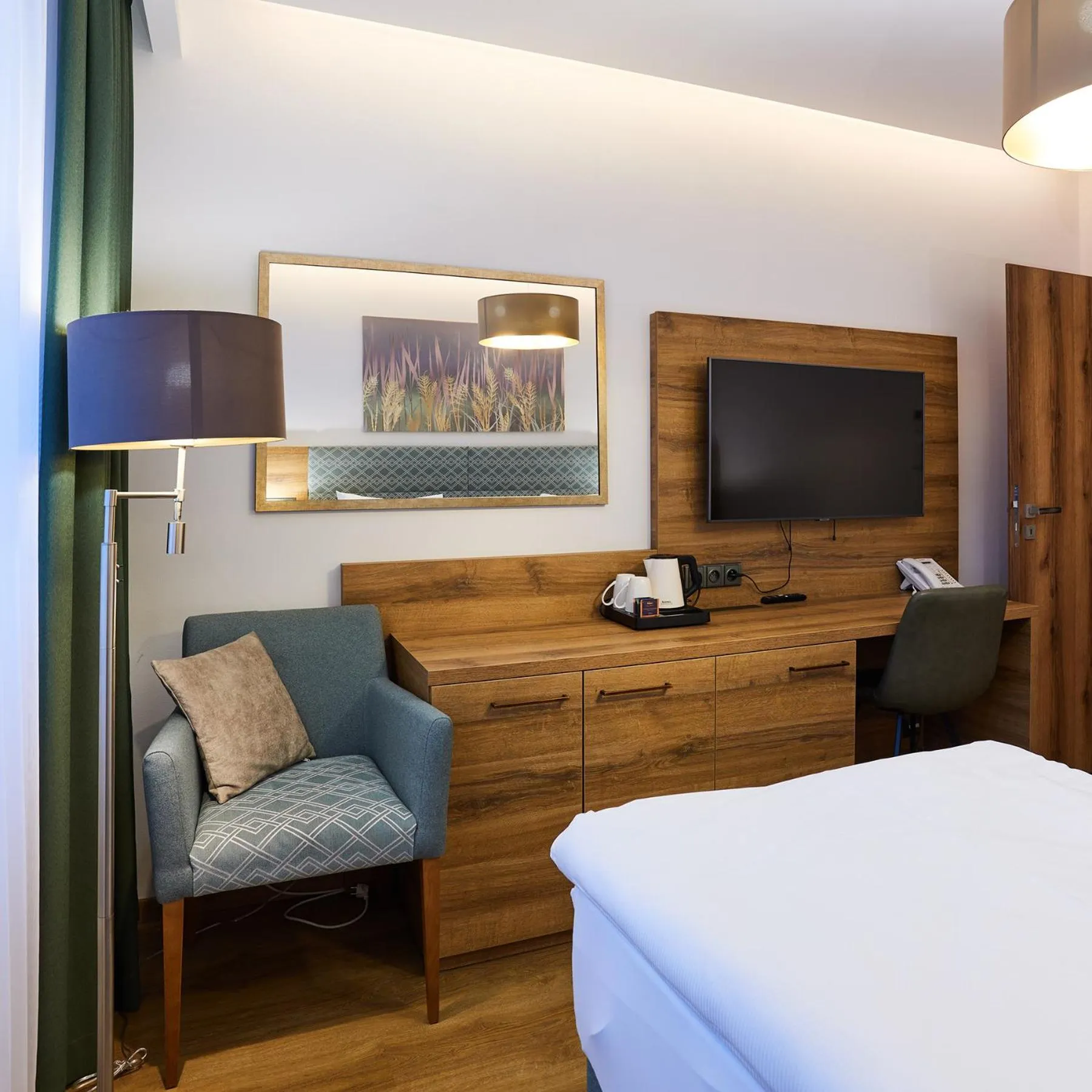 Bedroom, Bed in CENTRAL PARK FLORA