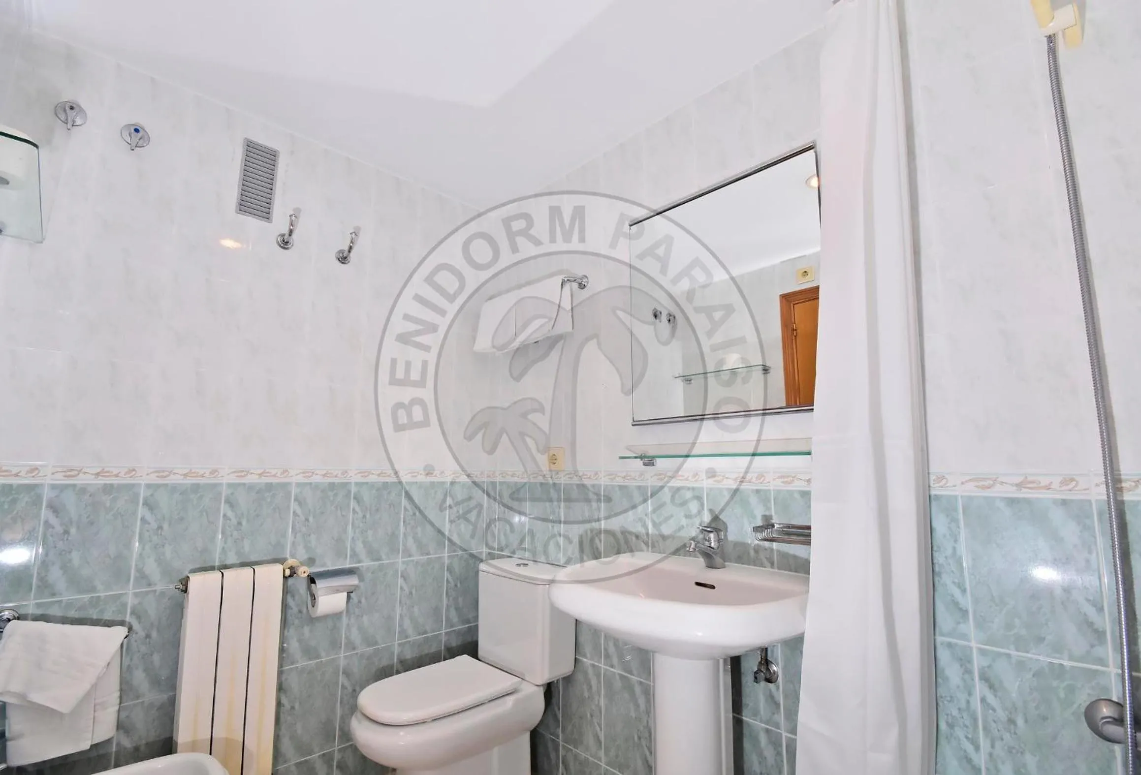 Bathroom in Apartamentos Paraíso Centro - BenidormParaíso
