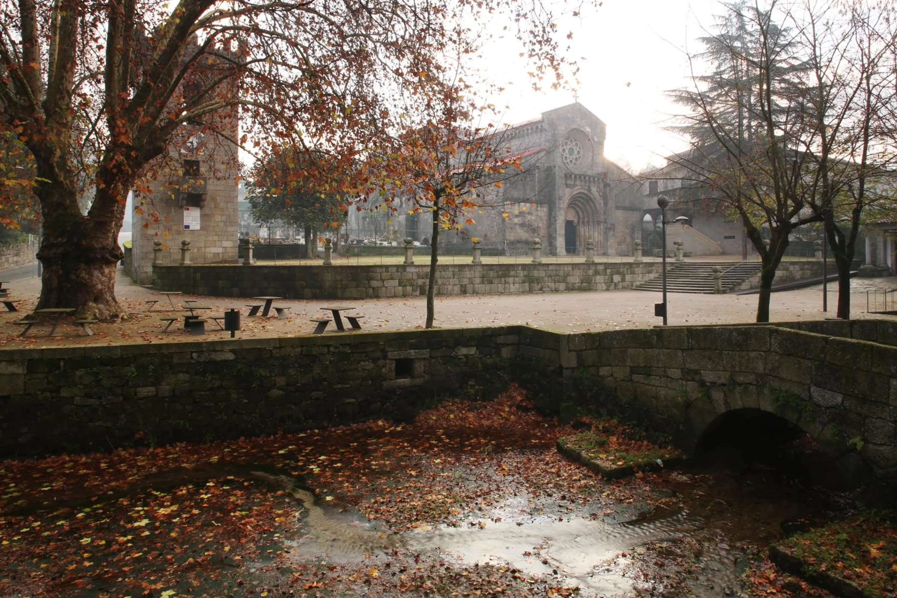 Facade/entrance in Solar Egas Moniz-Charming House & Local Experiences