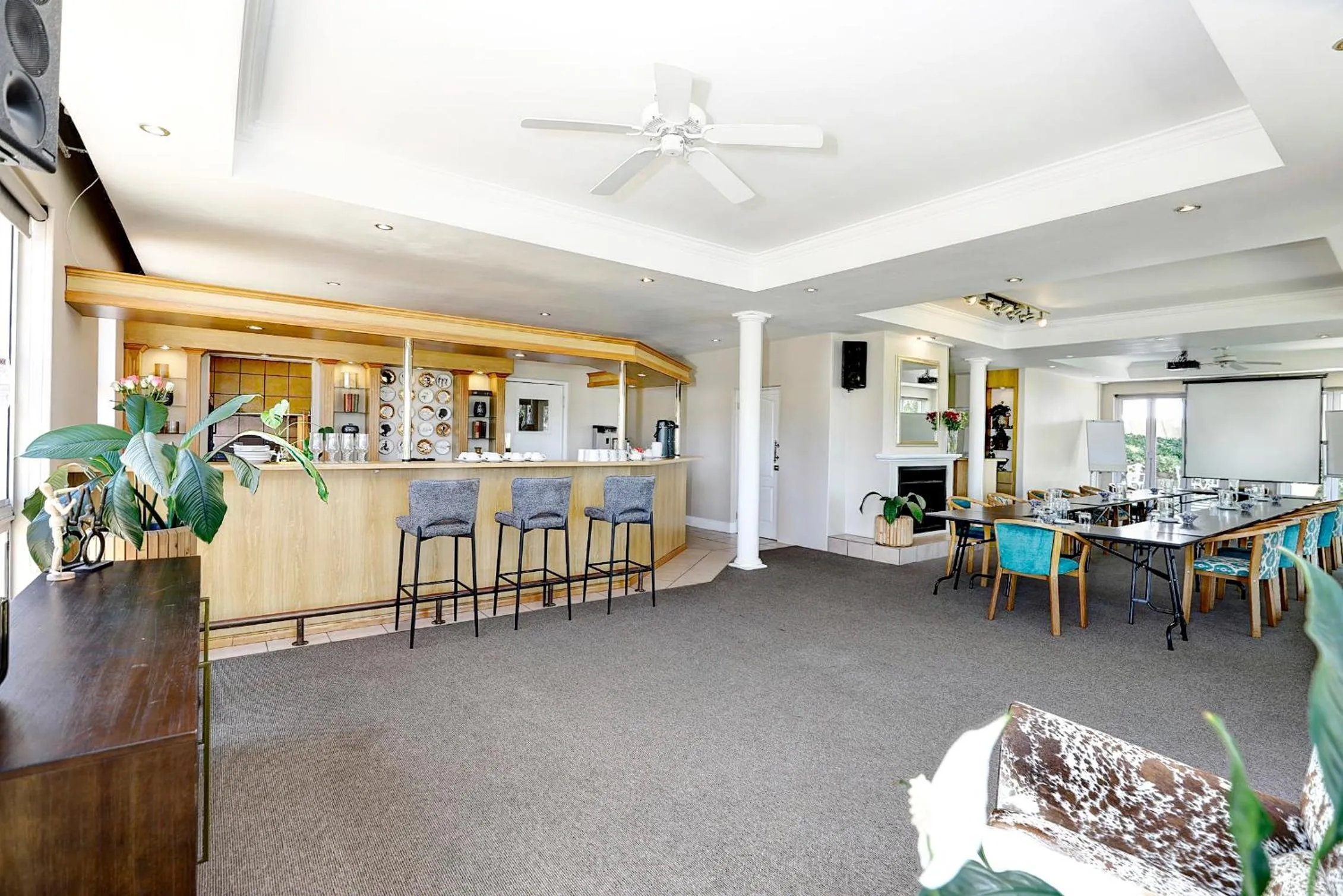 Banquet/Function facilities in Bell Rosen Guest House