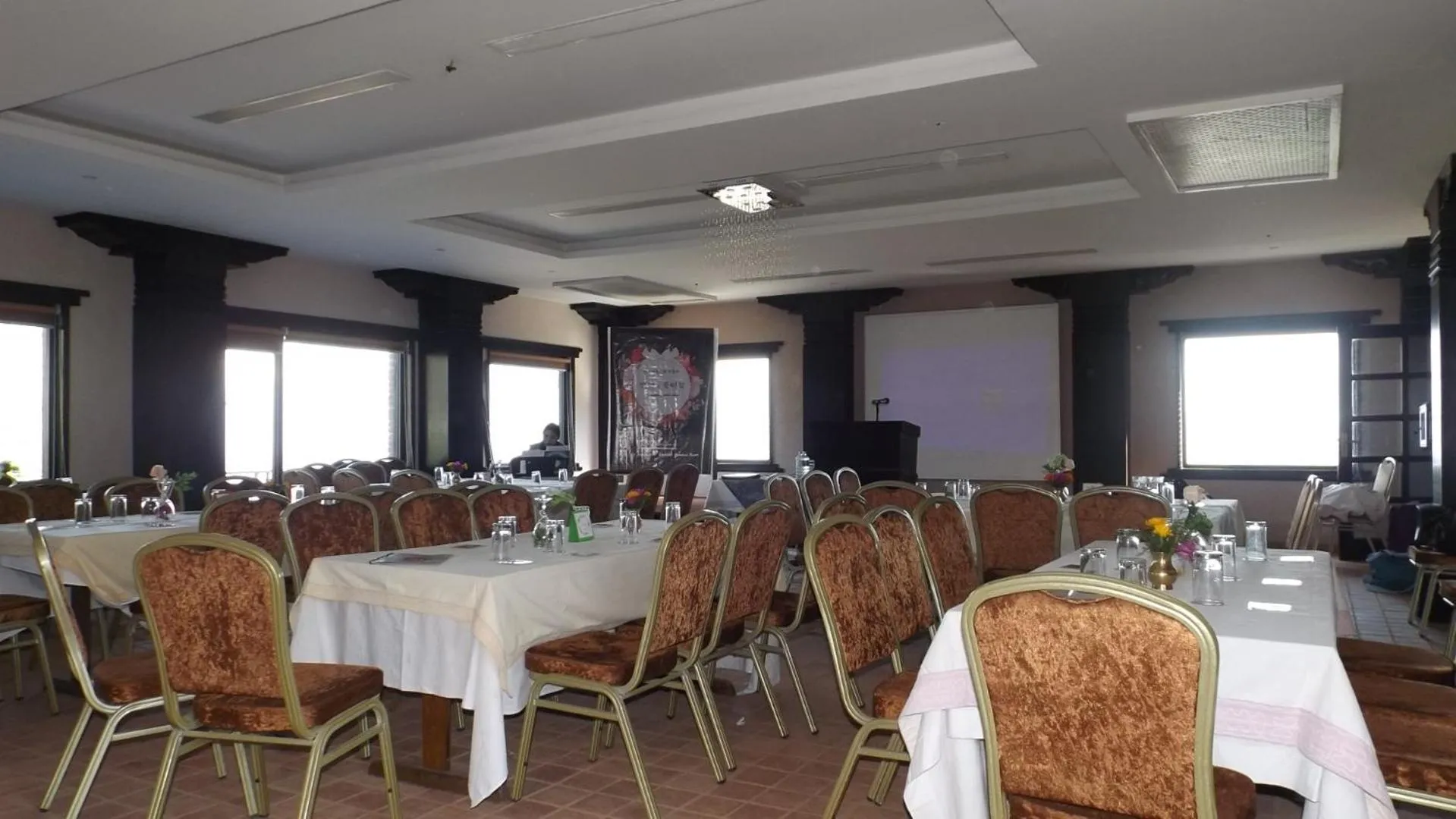 Meeting/conference room in Dhulikhel Mountain Resort
