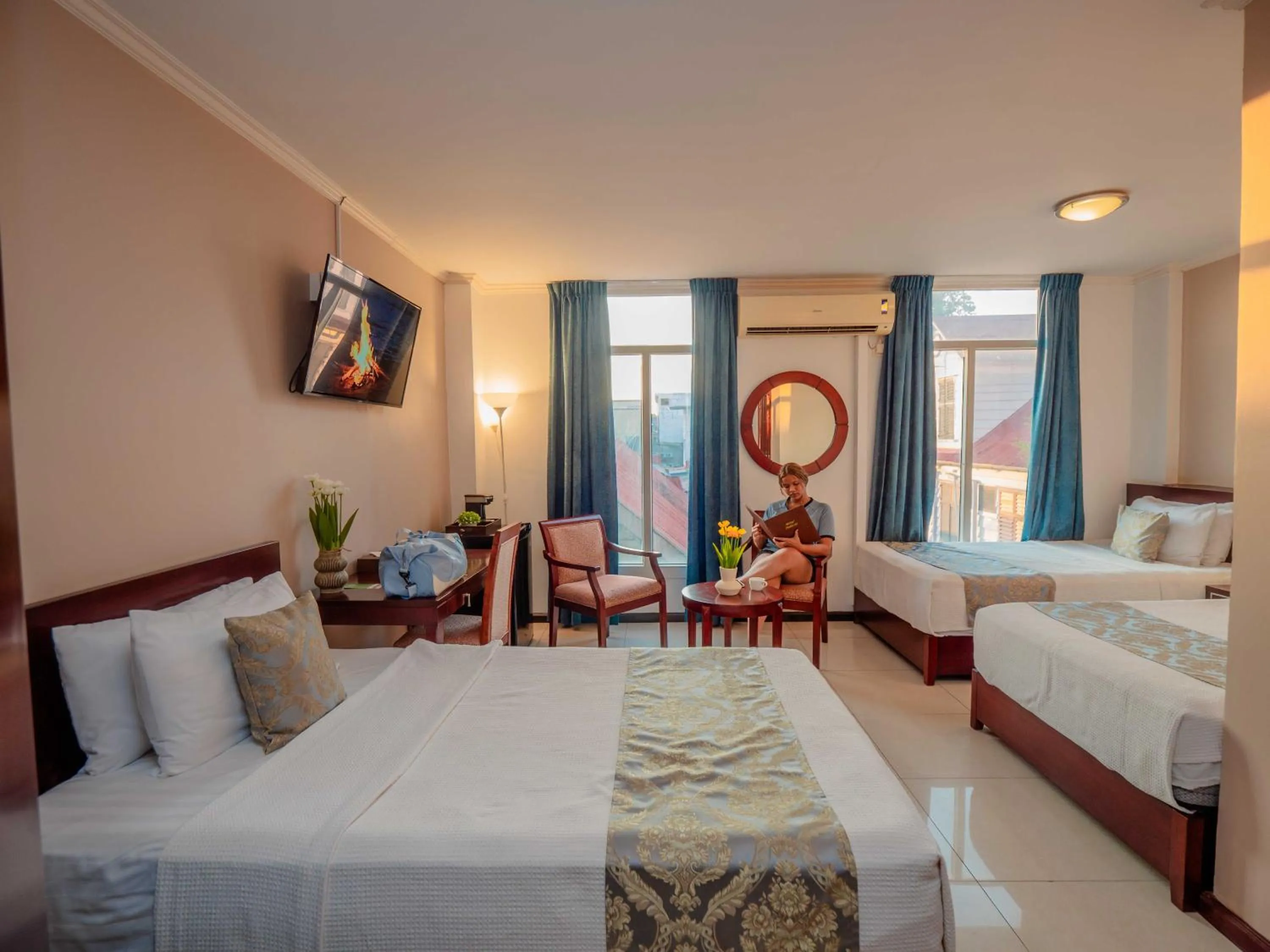 Bed in Hotel Palacio