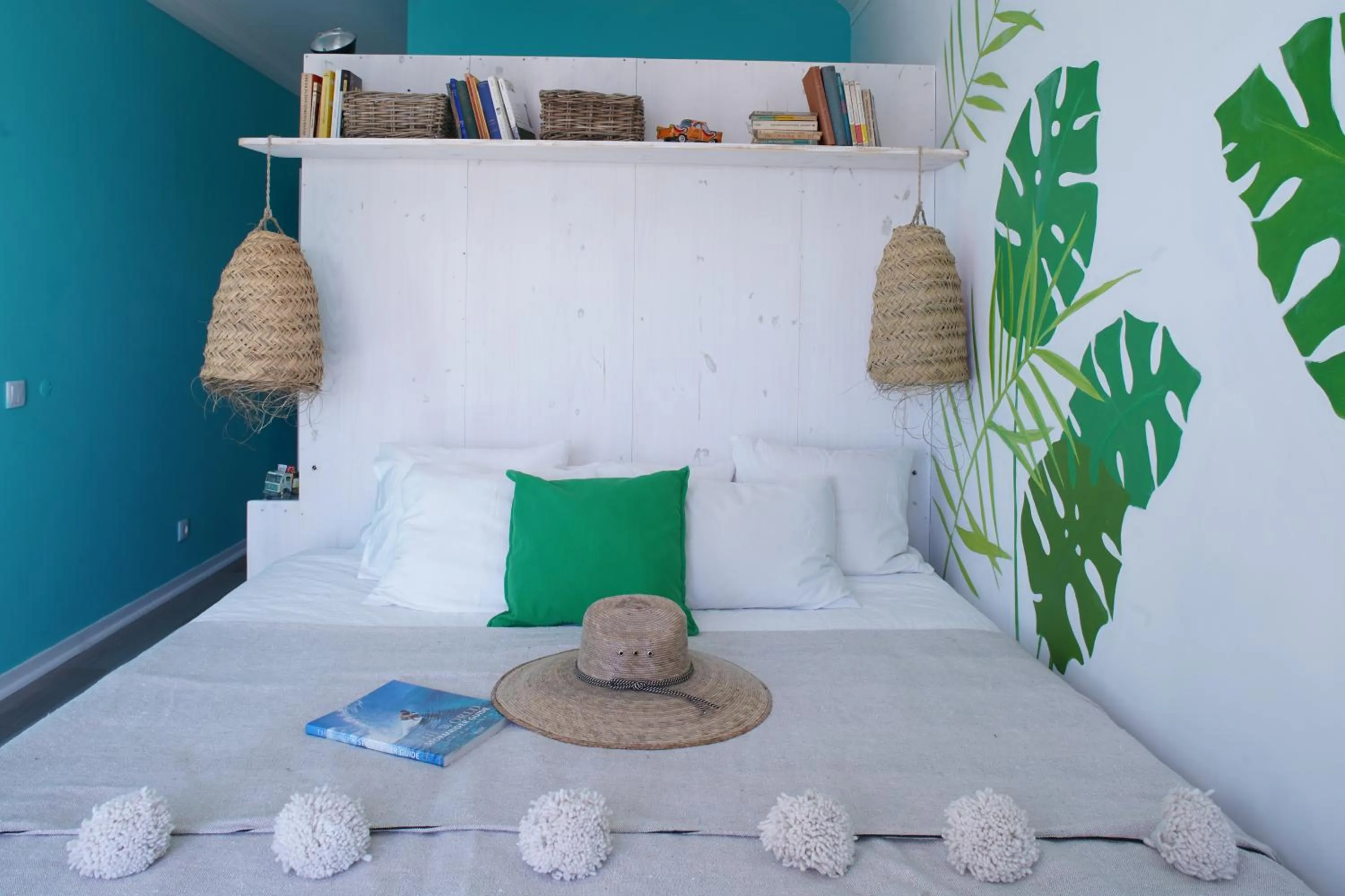 Bedroom, Bed in Chill in Ericeira Surf House