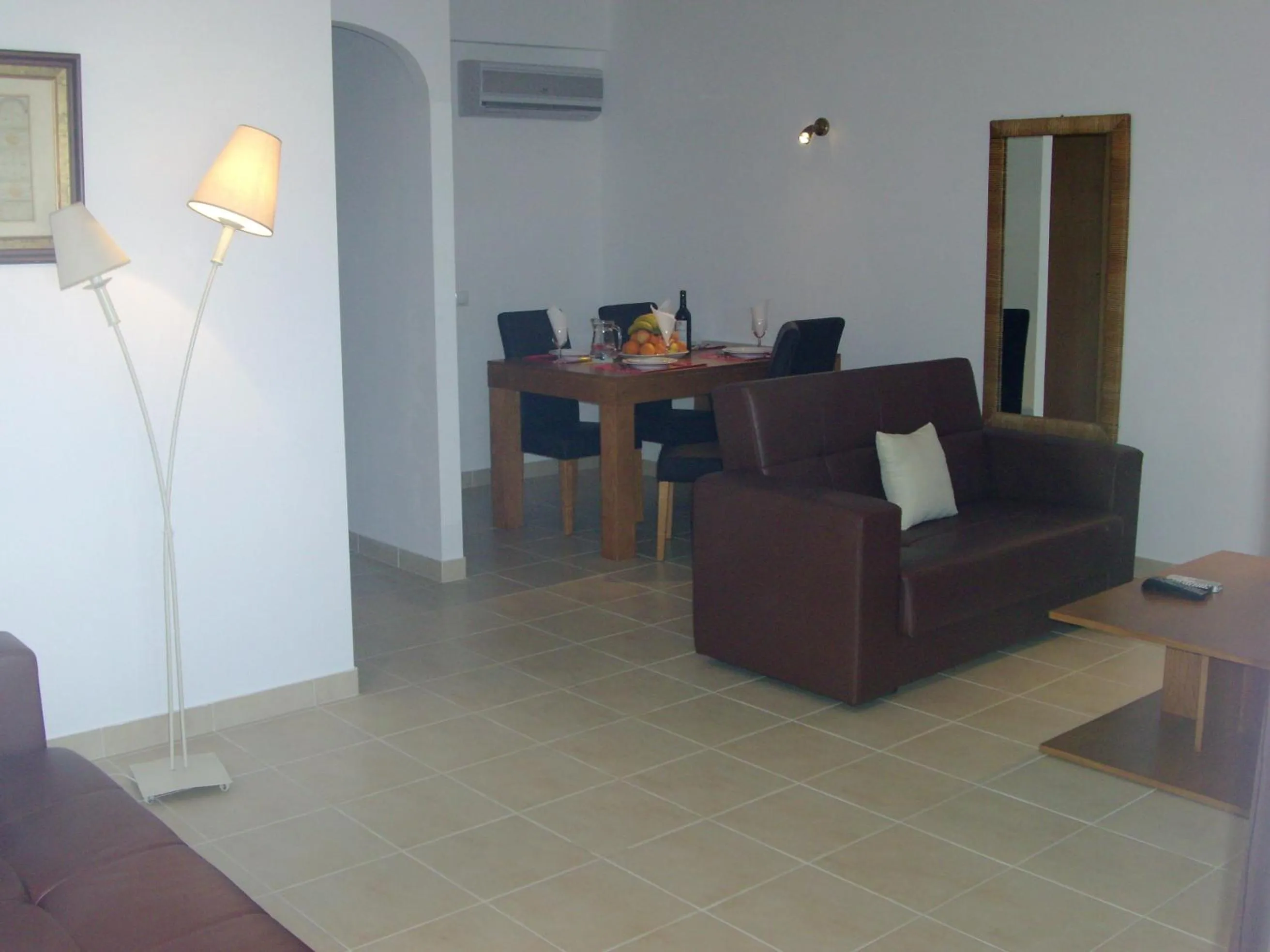 Living room in RC - Pata Residence