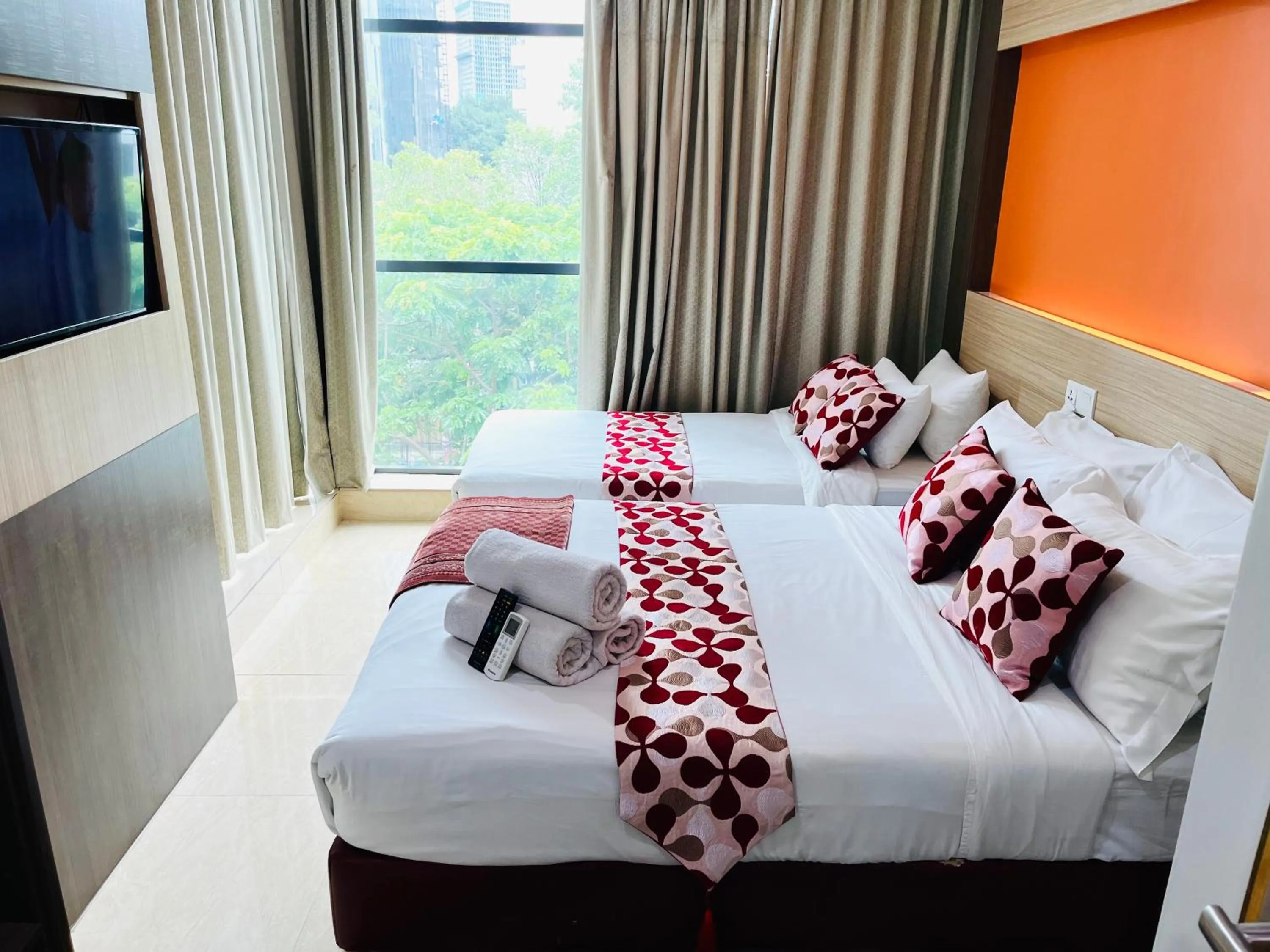 Property building, Bed in Prime Hotel at TRX Tower