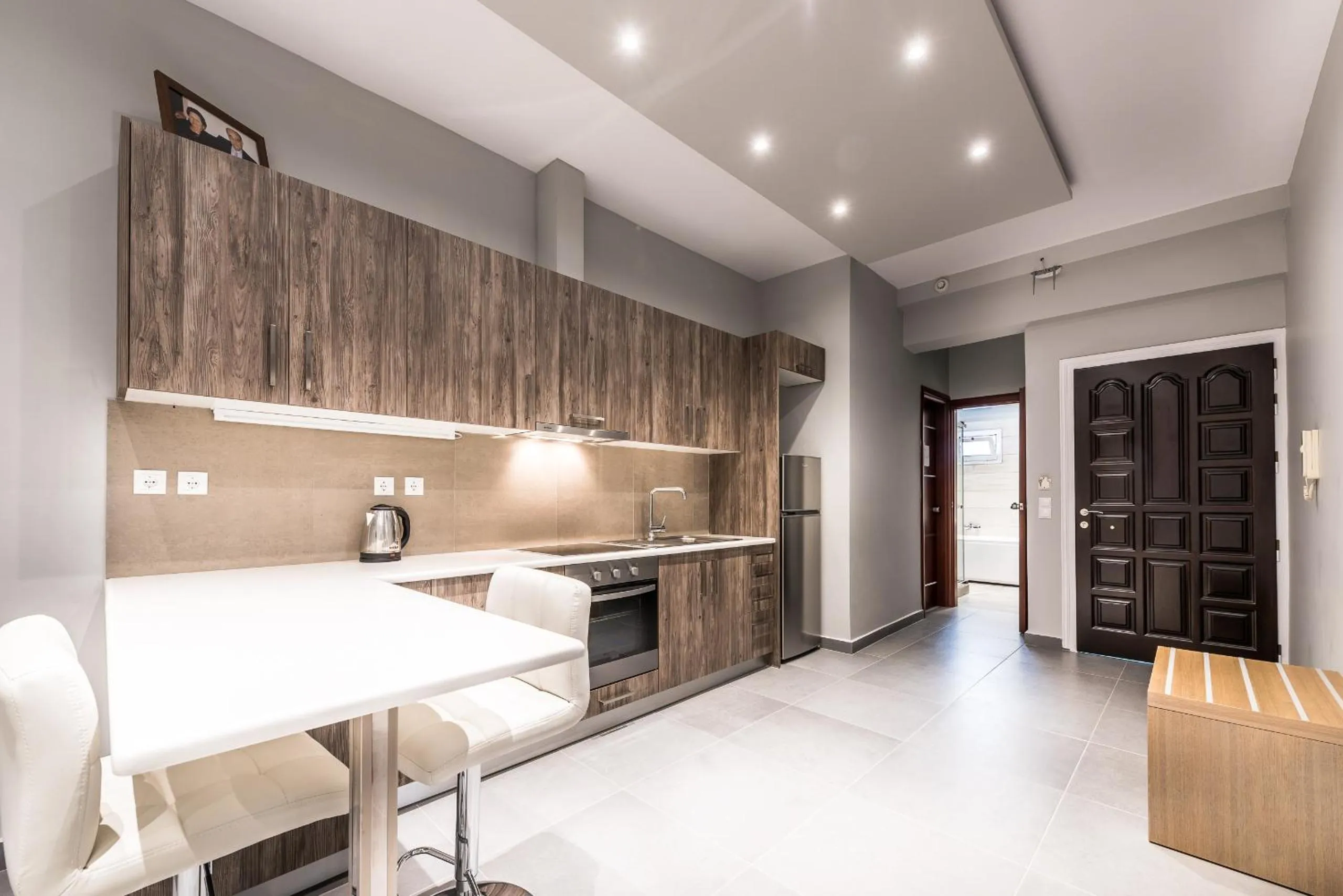 Dining area in Canadian Hotel
