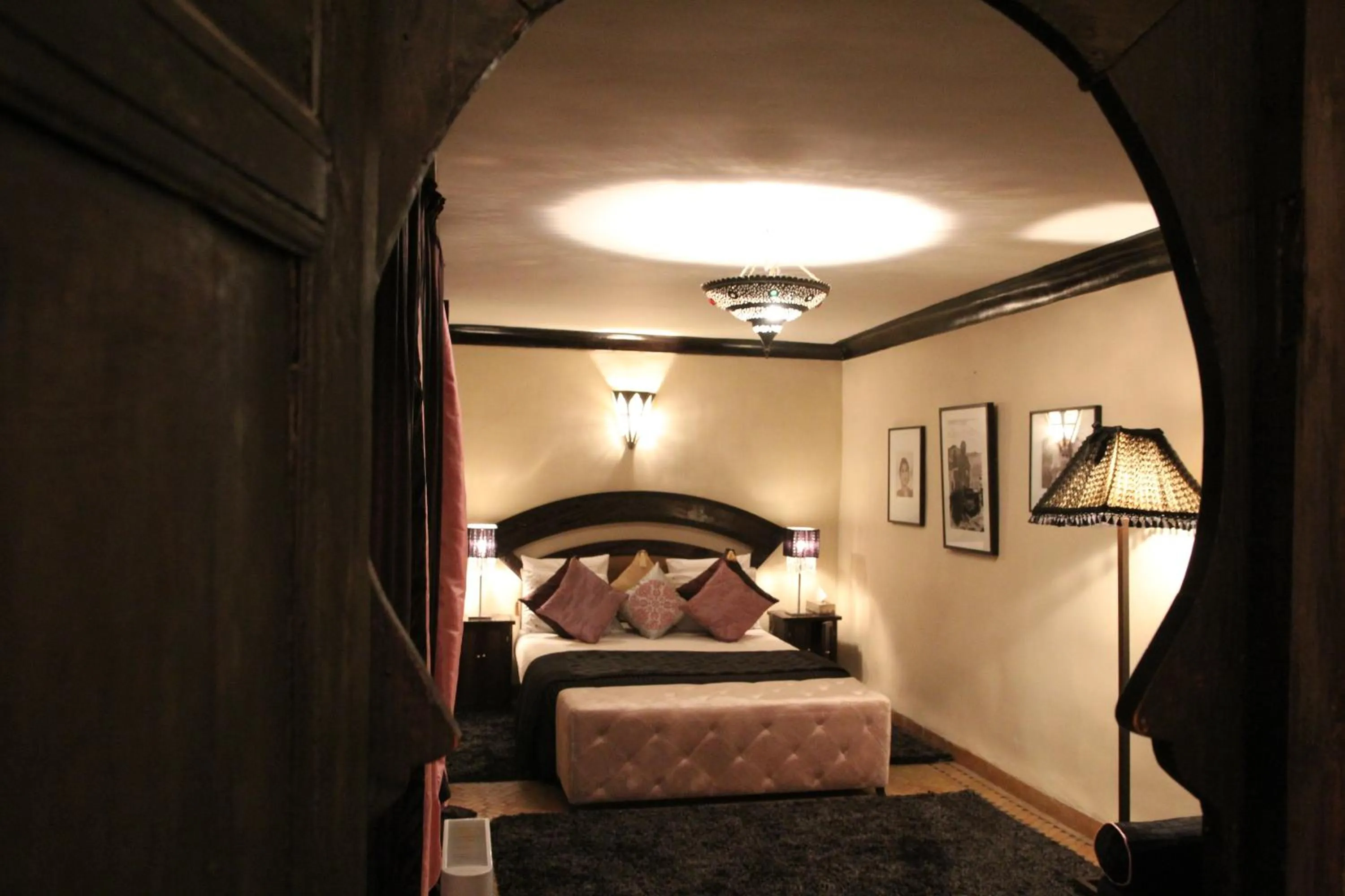 Decorative detail, Bed in Riad Terra Bahia