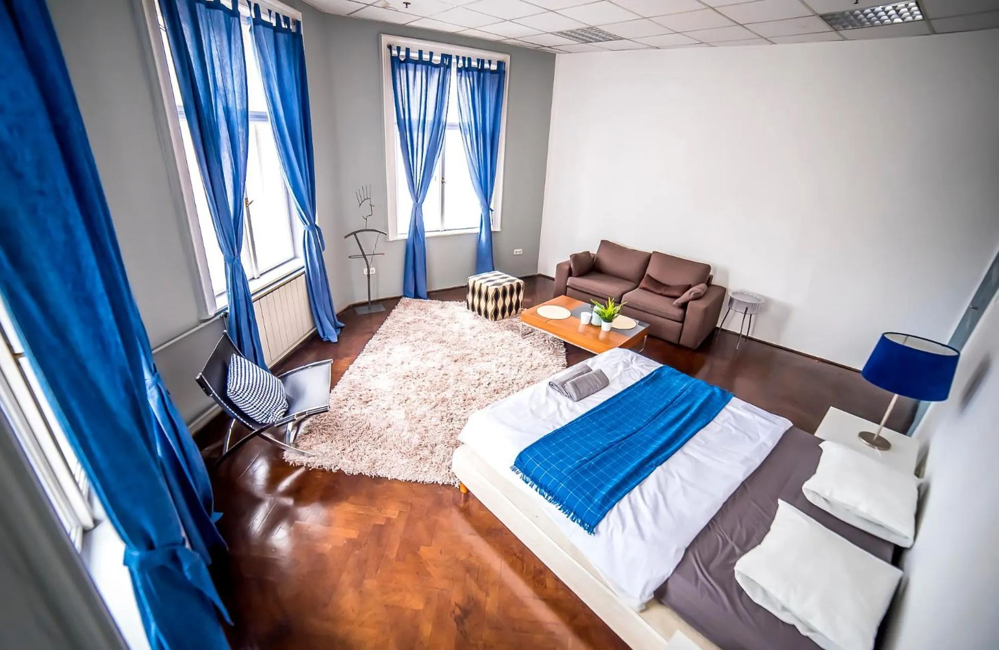 Photo of the whole room in 2B Hostel & Rooms