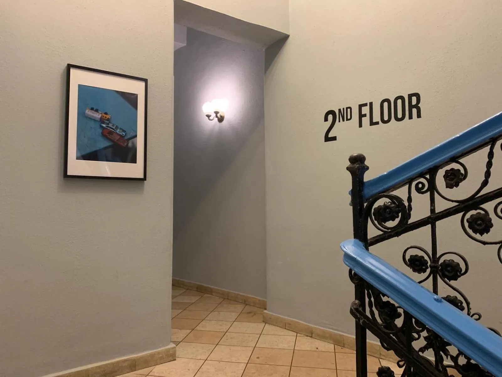 Lobby or reception in 2B Hostel & Rooms