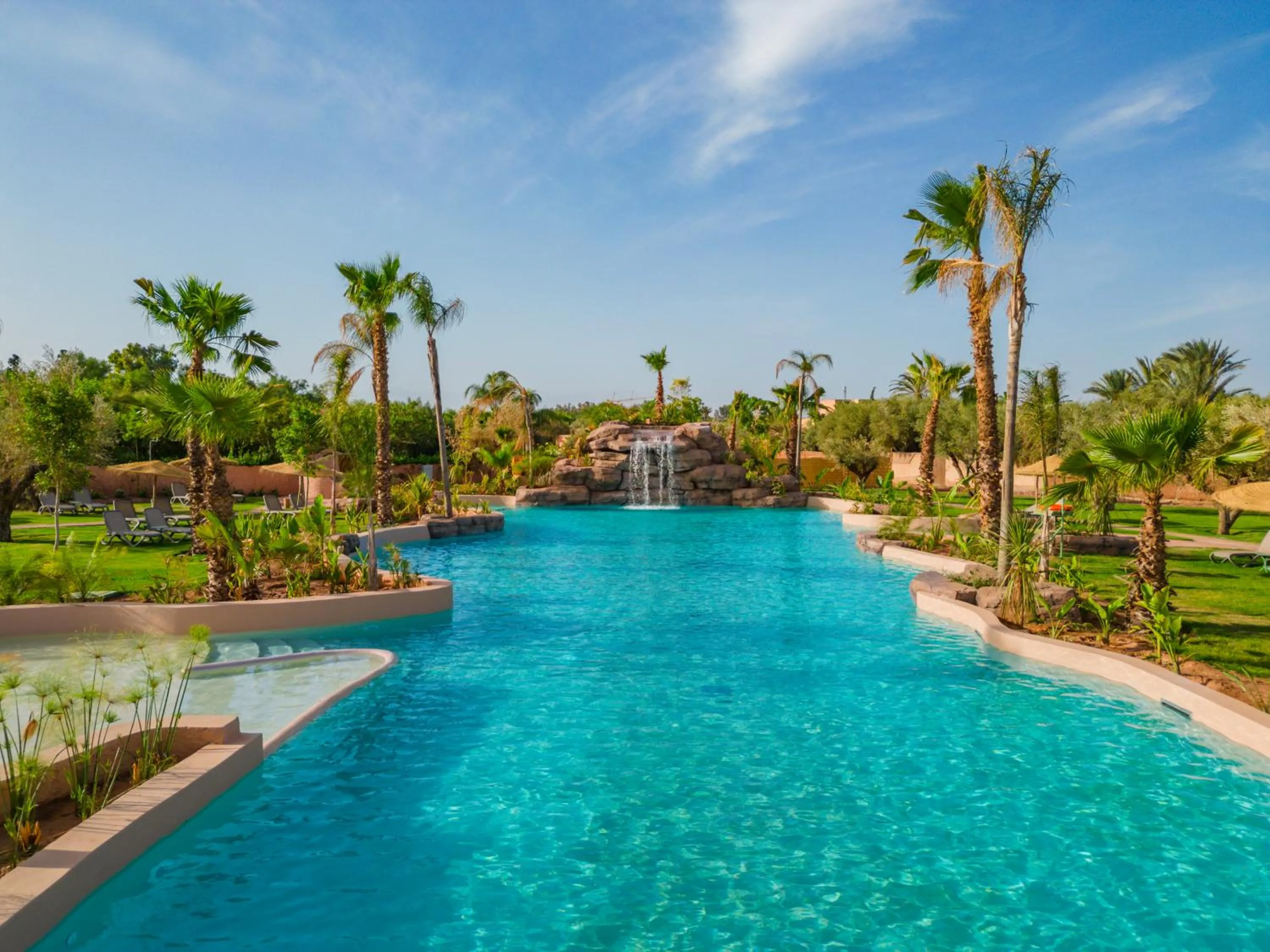 Swimming pool in Oasis lodges