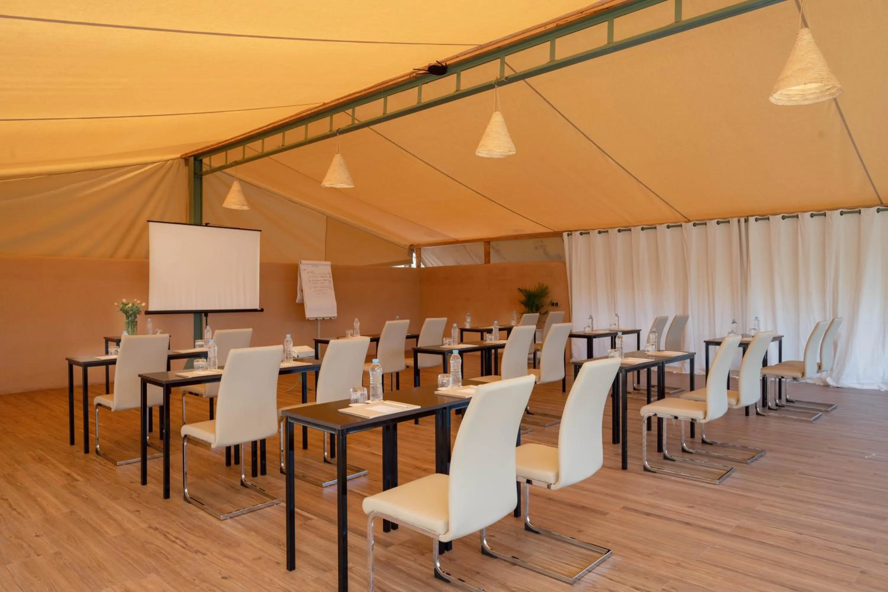 Meeting/conference room in Oasis lodges