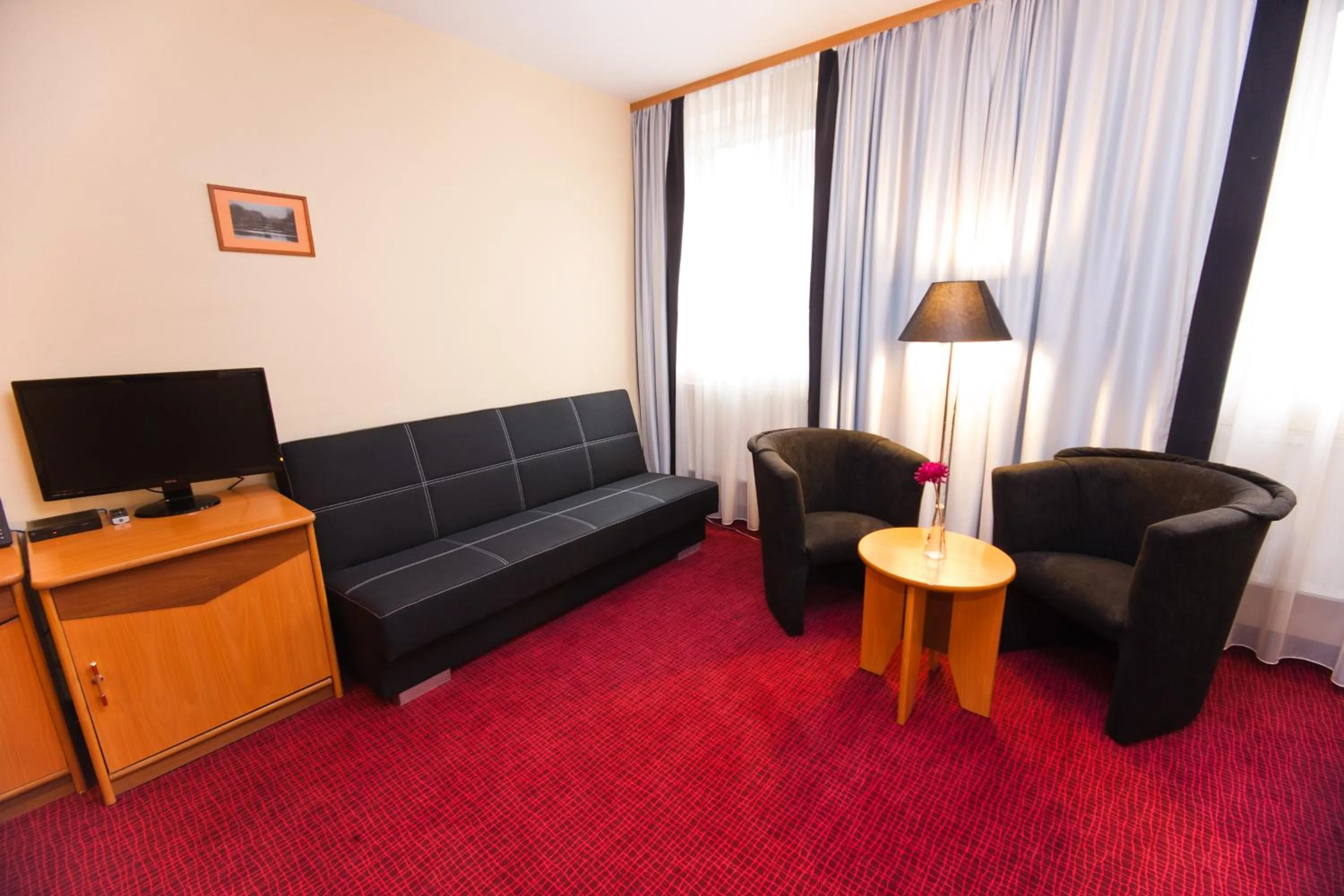 Seating area in Hotel Malinowski Business