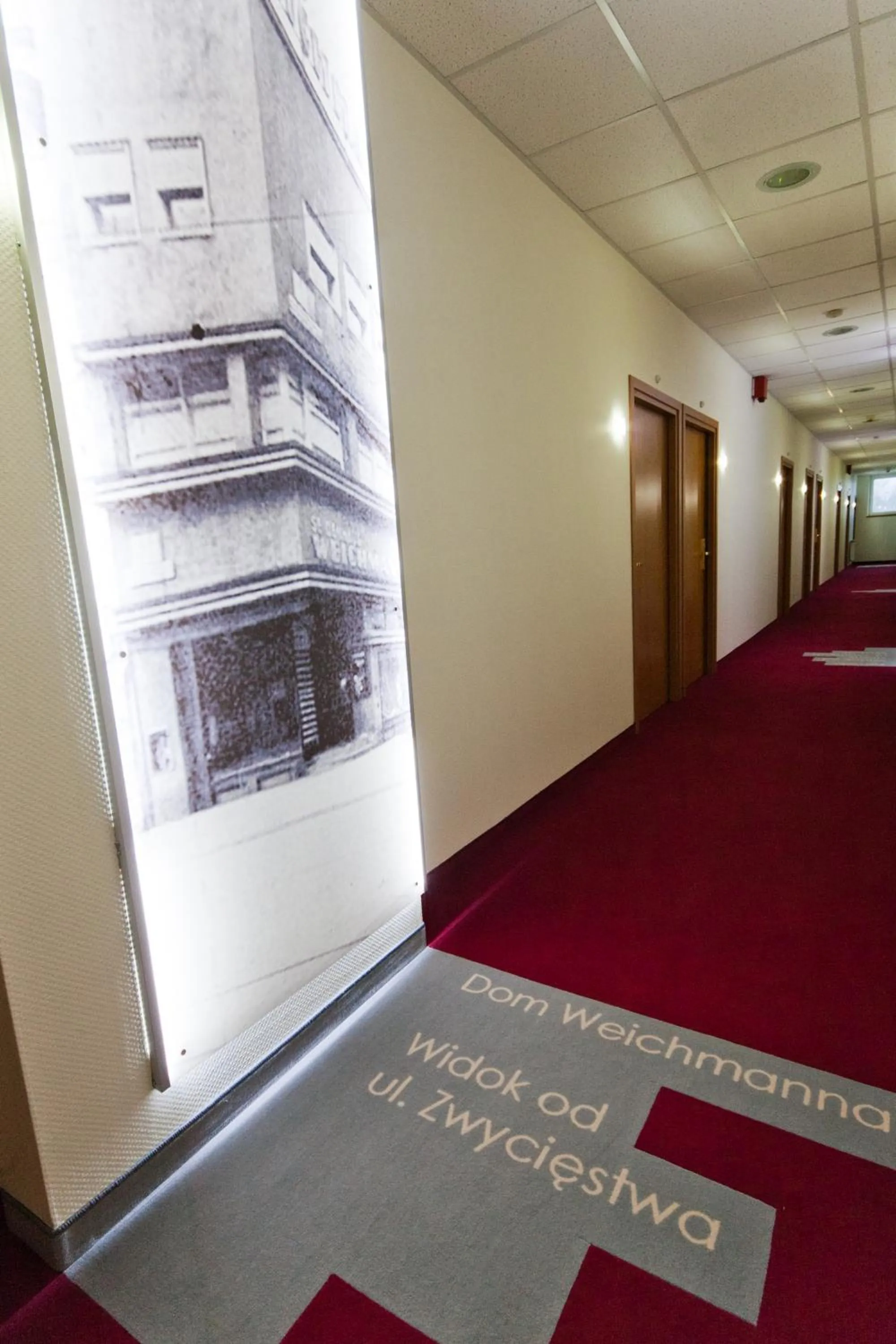 Property building in Hotel Malinowski Business