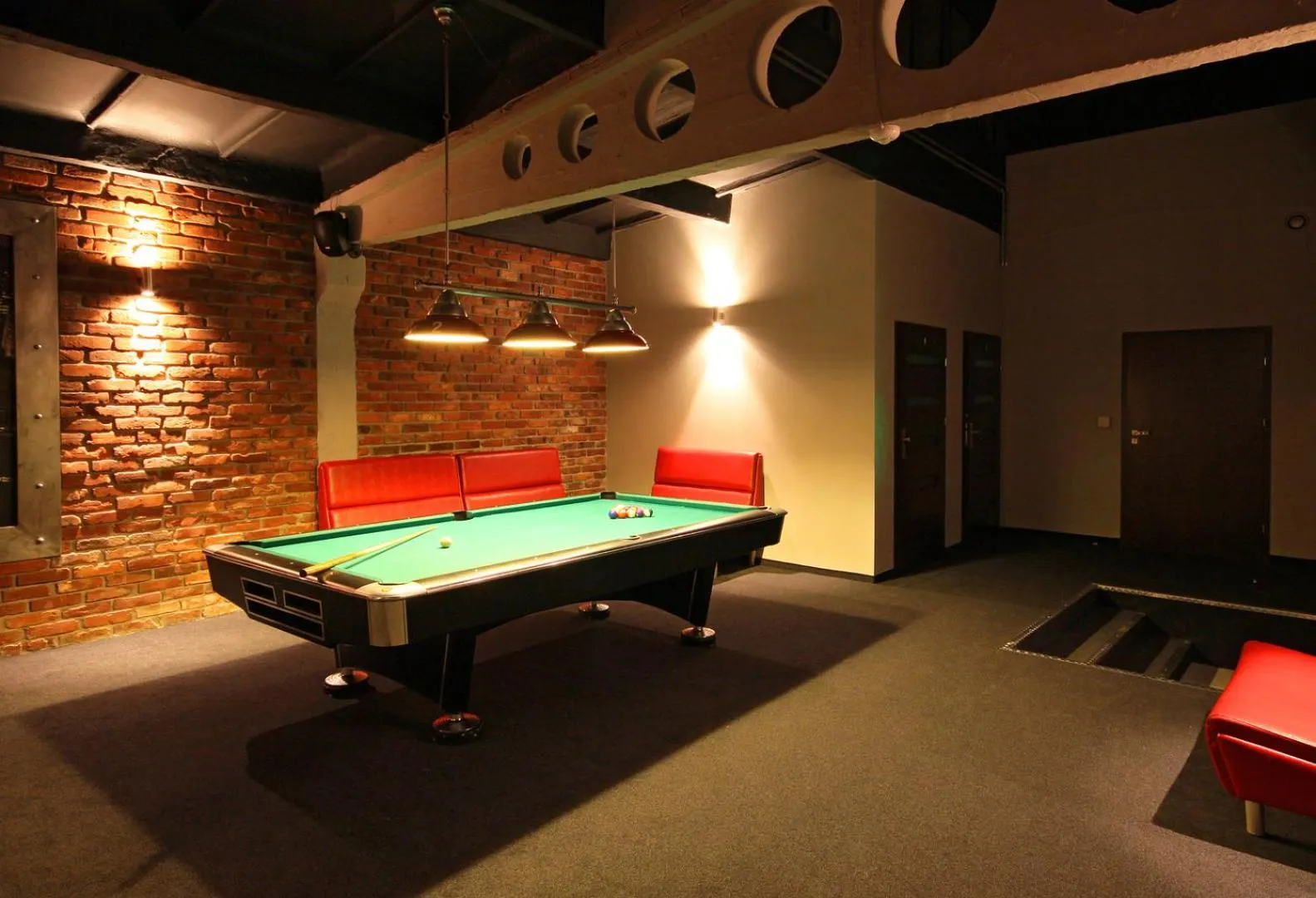 Billiard in Hotel Malinowski Business