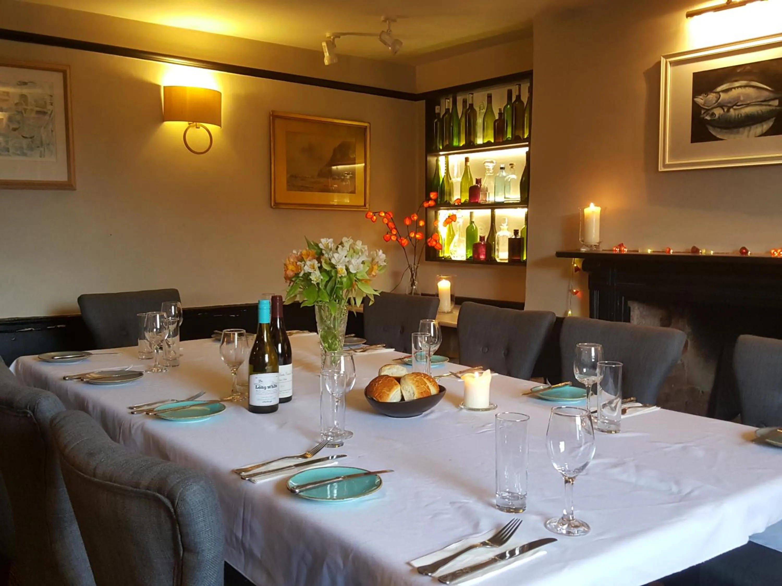 Restaurant/places to eat in The Lamb Inn