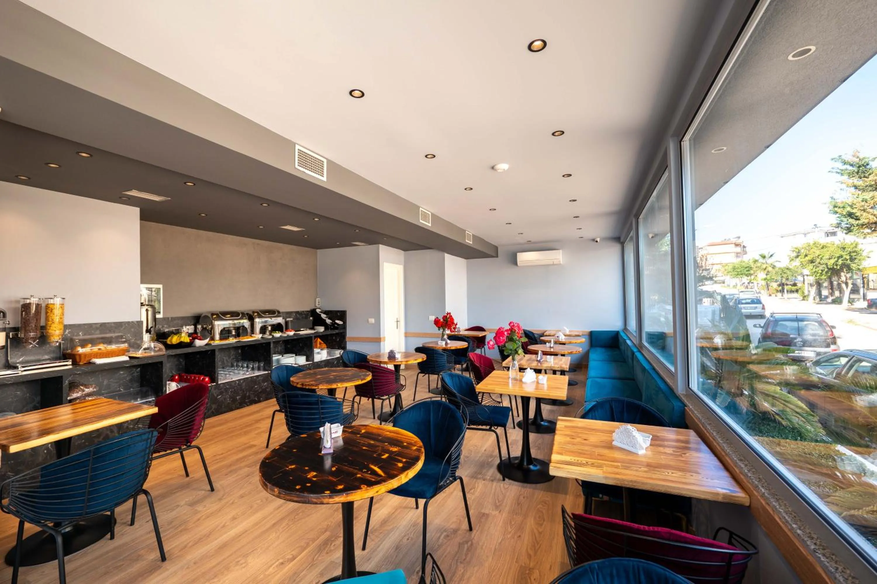 Seating area in Hotel Piramida