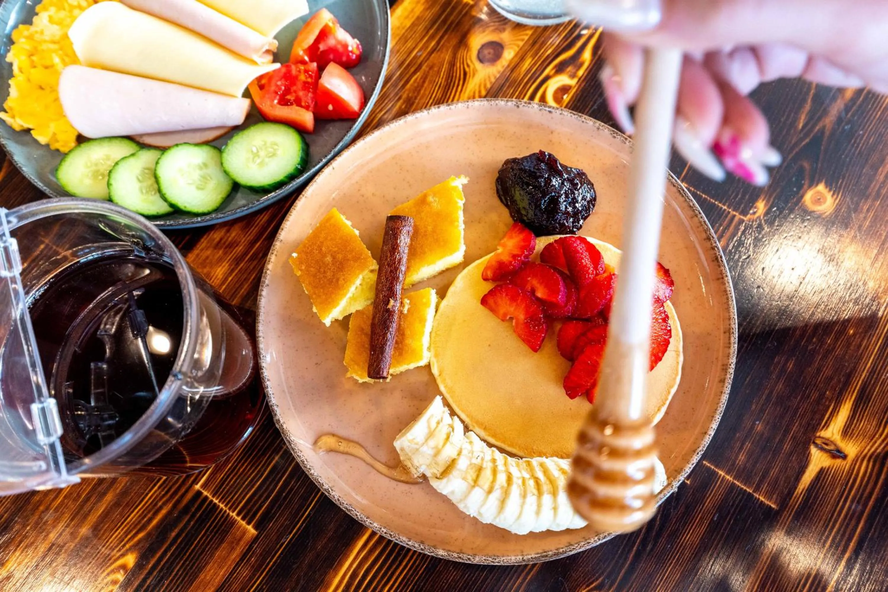 Food in Hotel Piramida