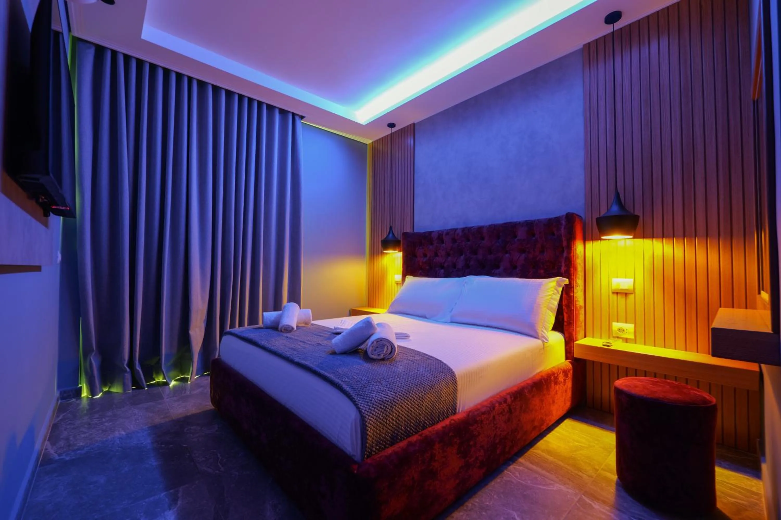 Bed in Hotel Piramida