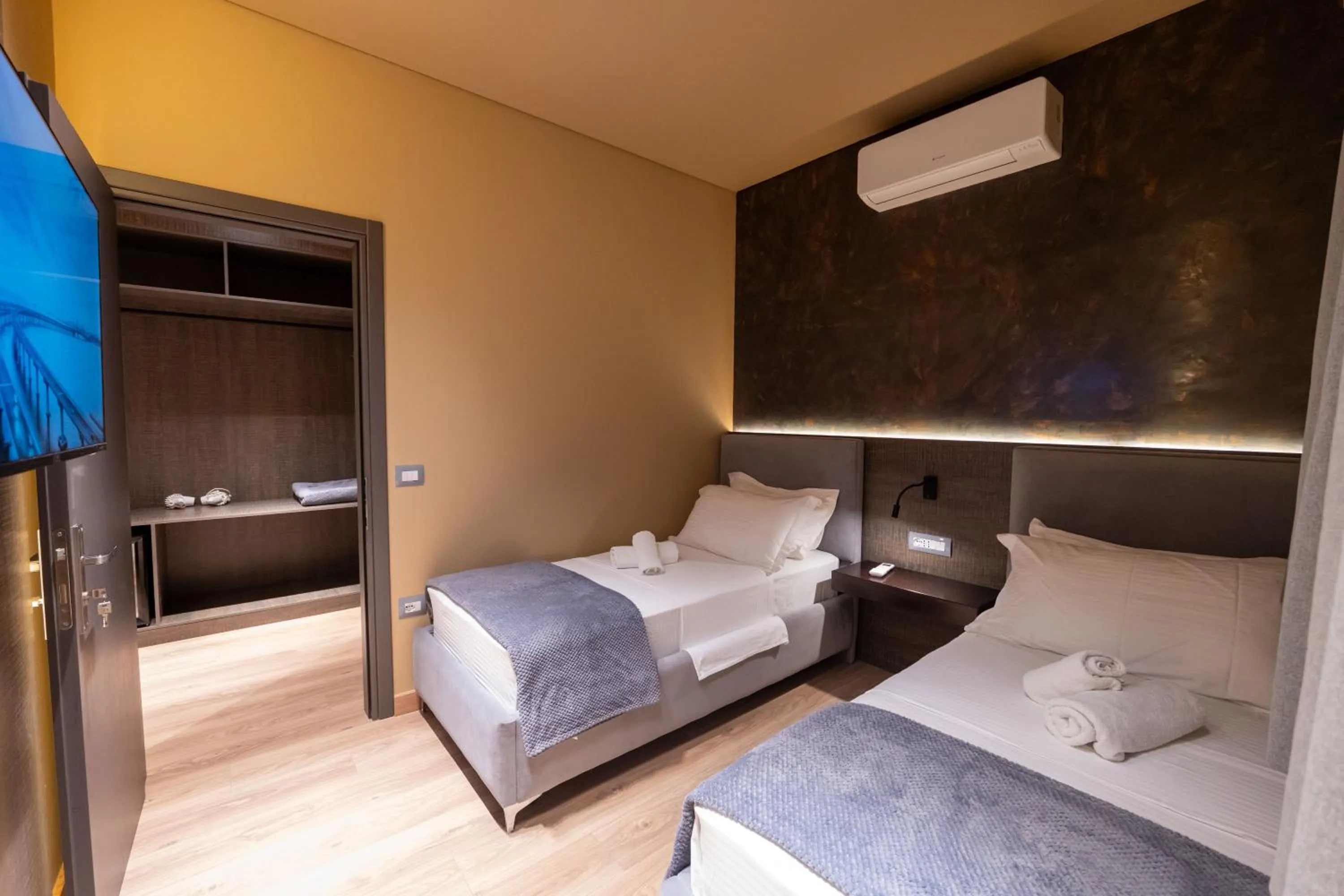 Bed in Hotel Piramida