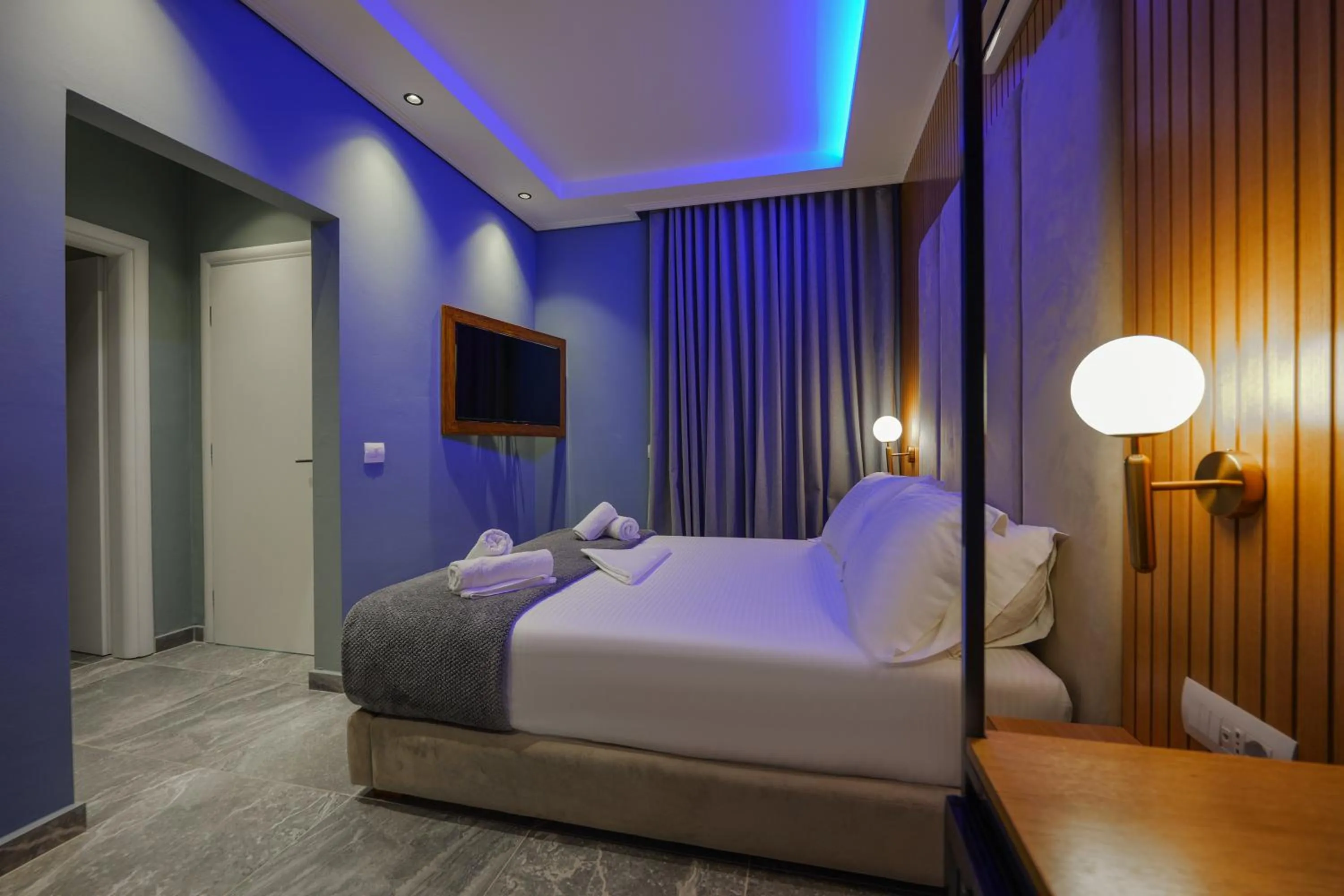 Bed in Hotel Piramida