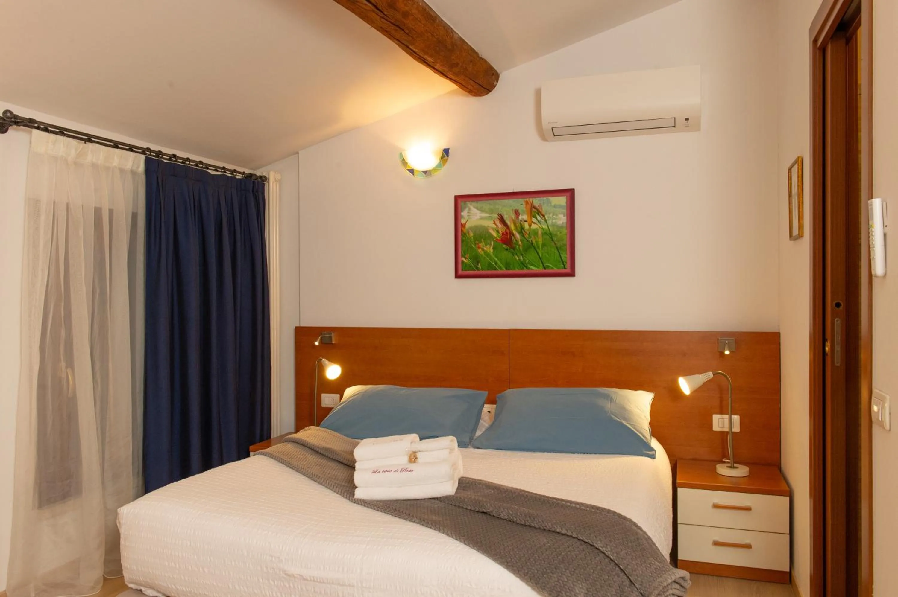 Bed in B&B La Casa di Rosa