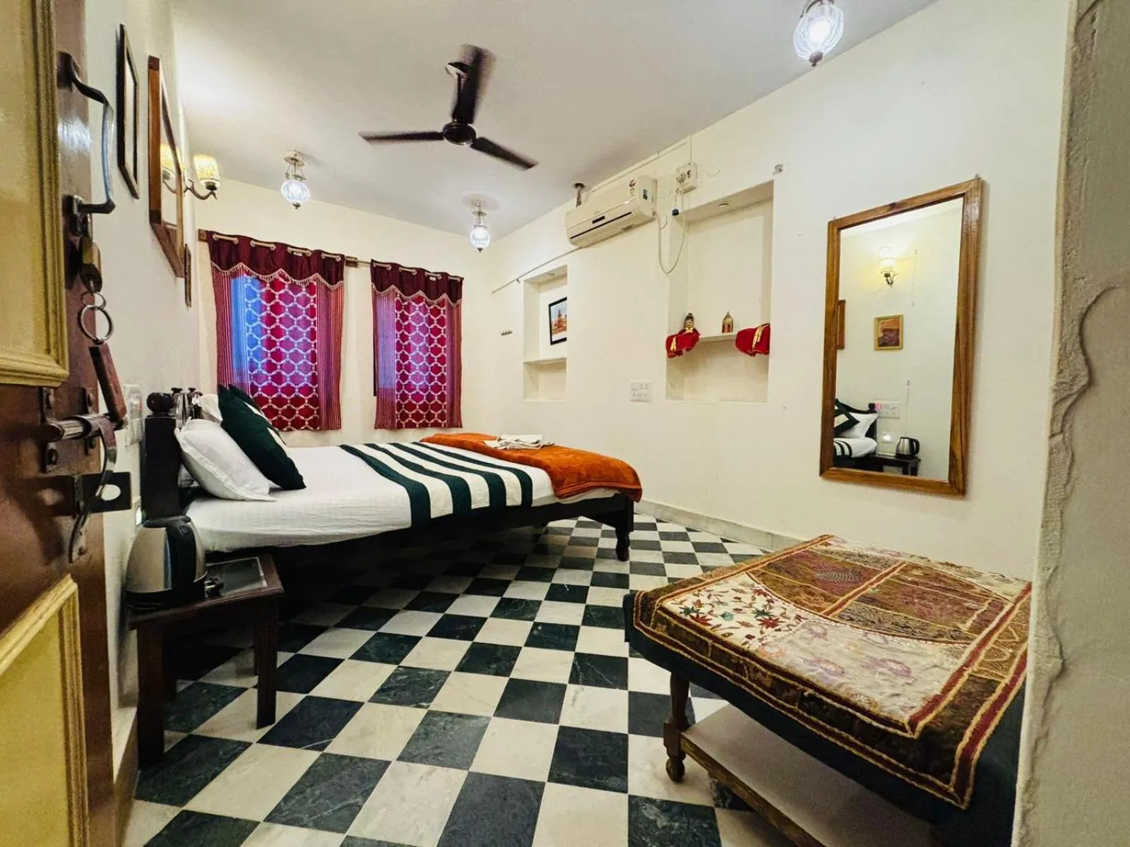 Bedroom, Bed in Hotel Renuka