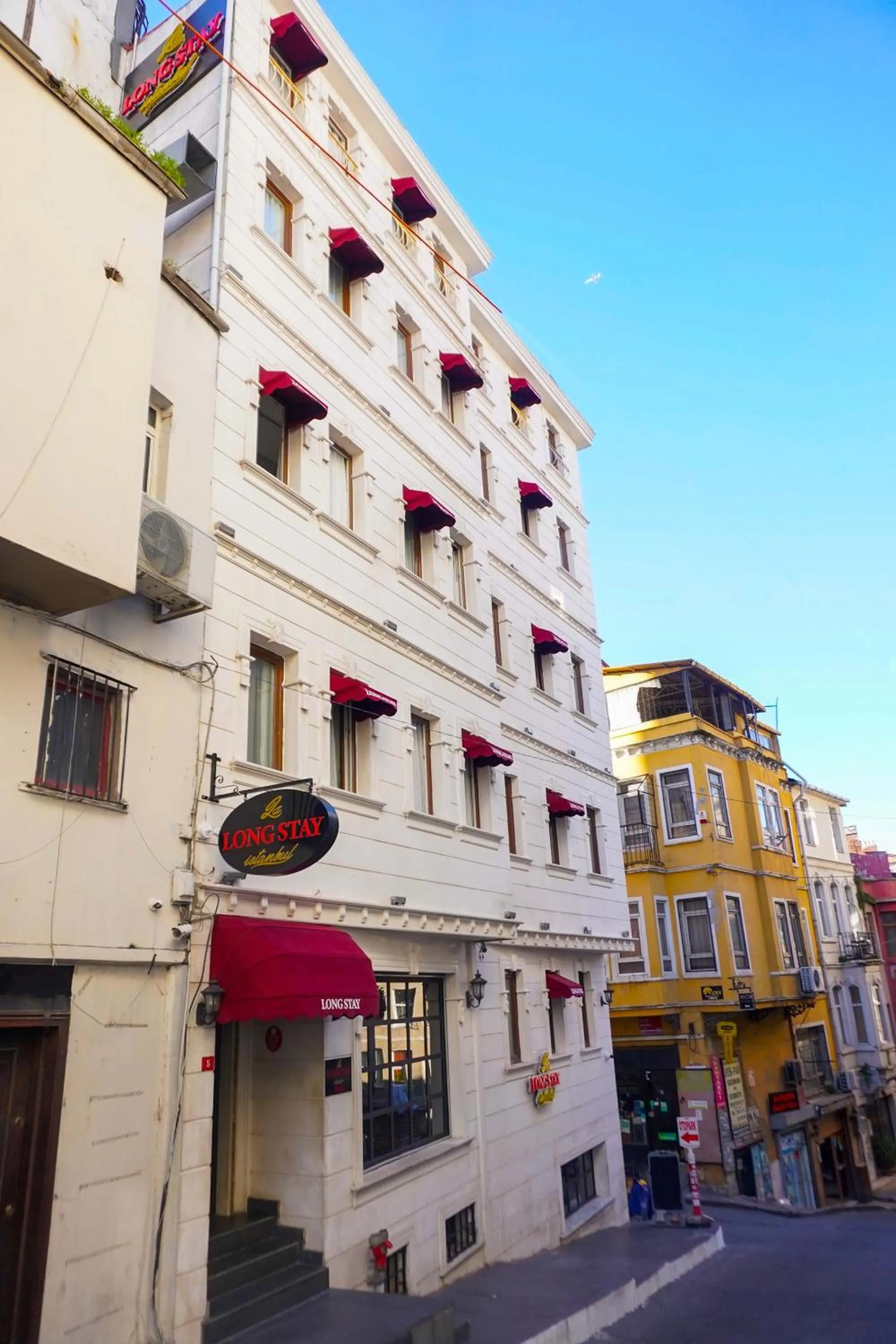 Property building in Long Stay İstanbul Hotel