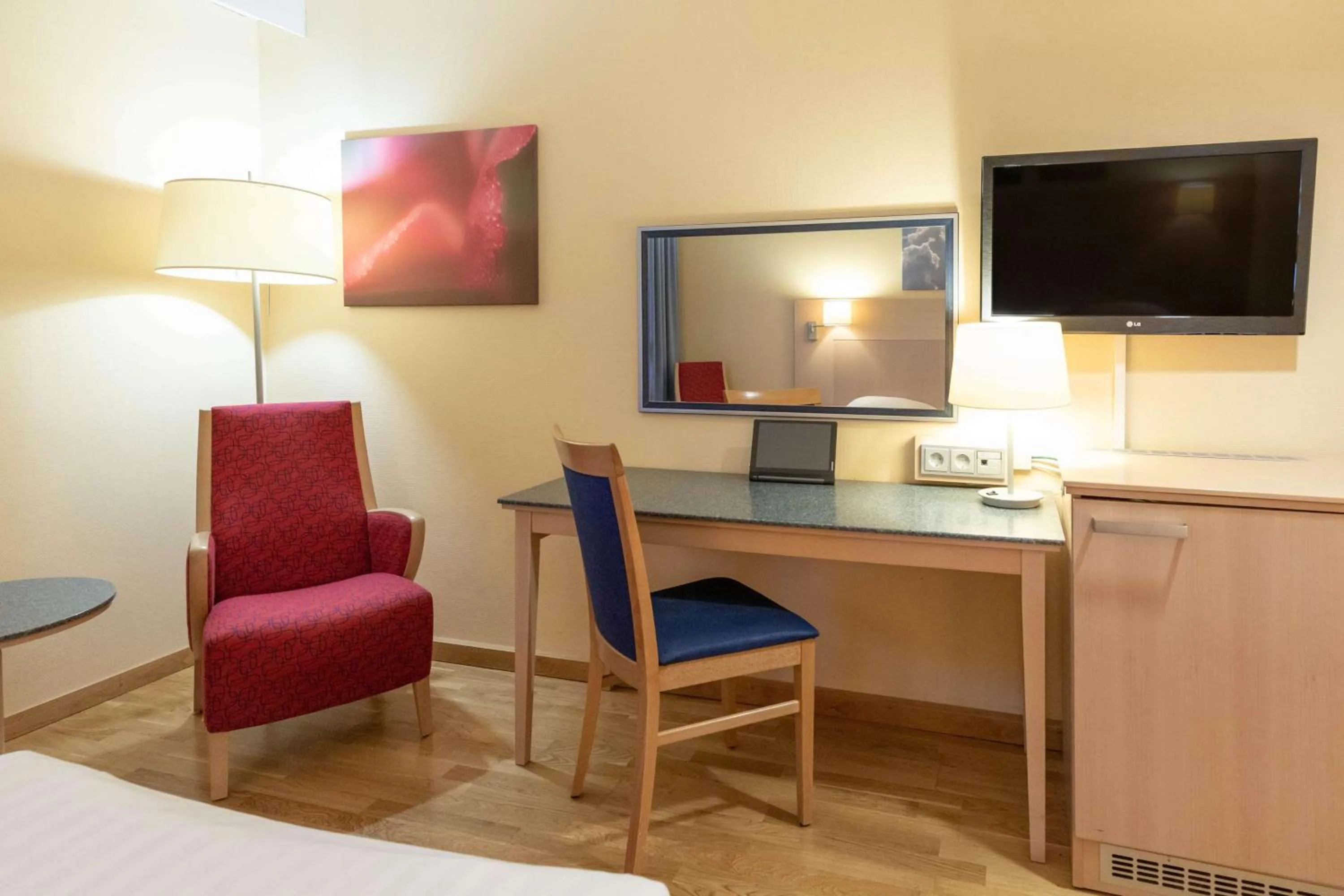 Bedroom, Bed in Scandic Kouvola