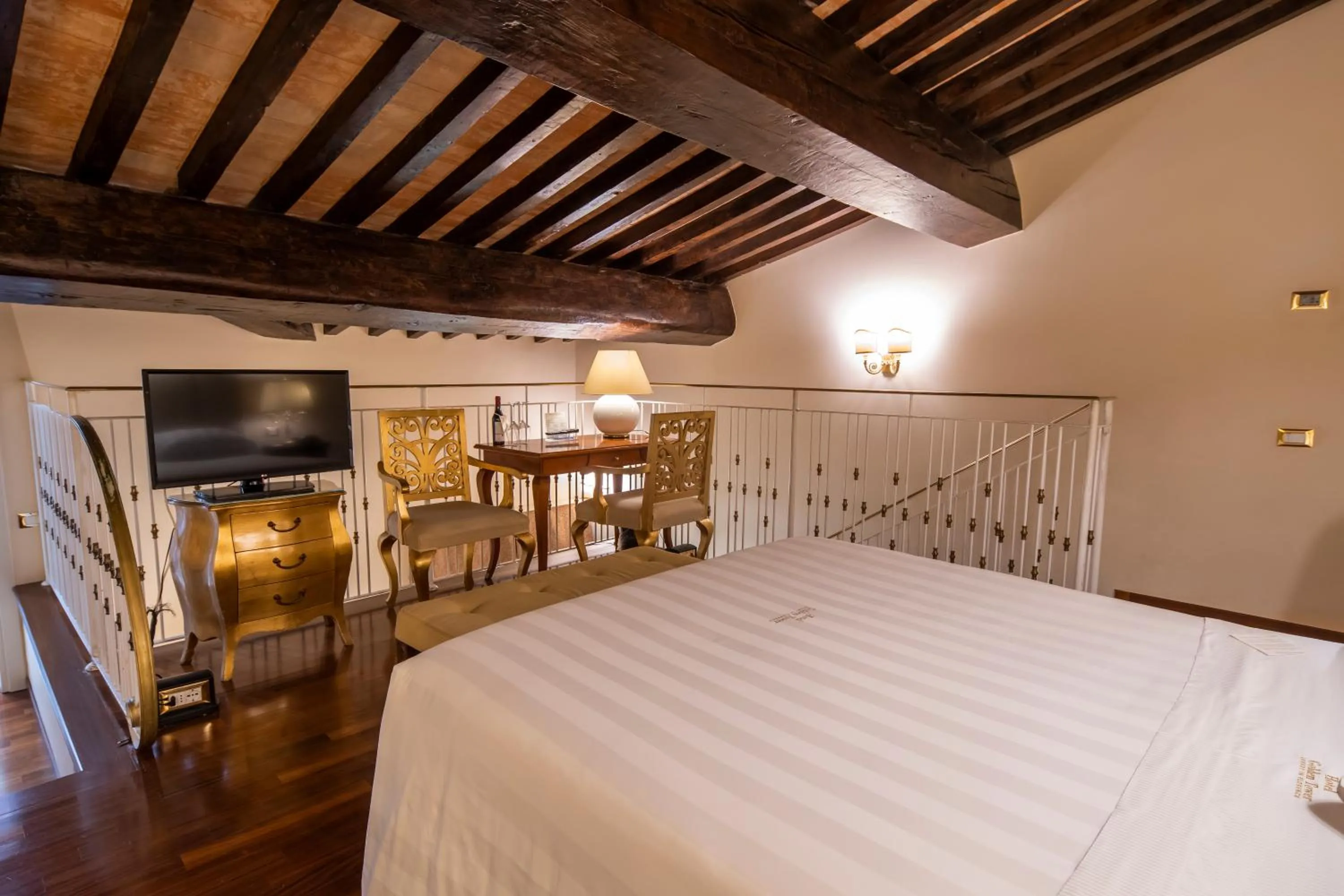 Bedroom, Bed in Golden Tower Hotel & Spa