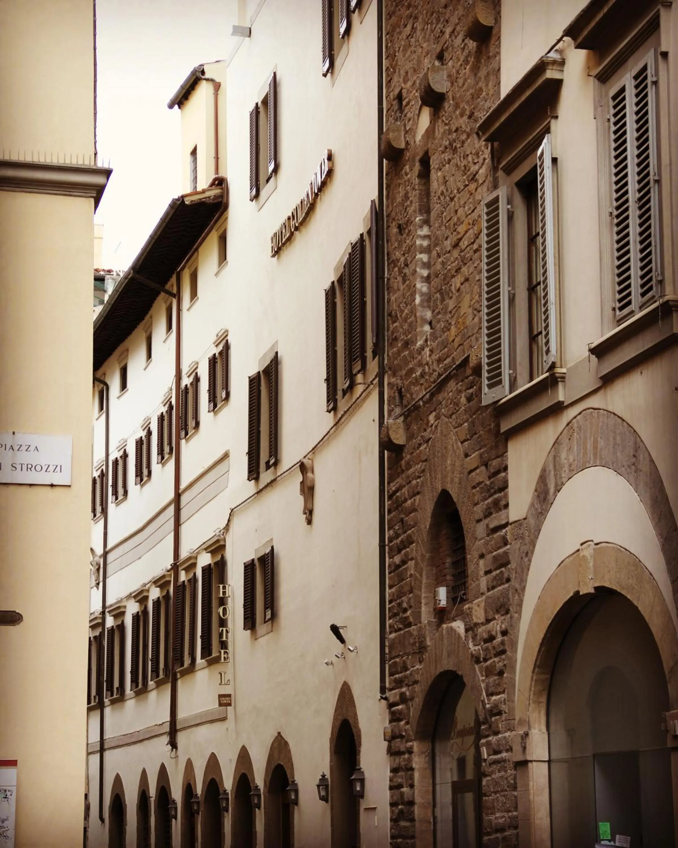 Facade/entrance in Golden Tower Hotel & Spa