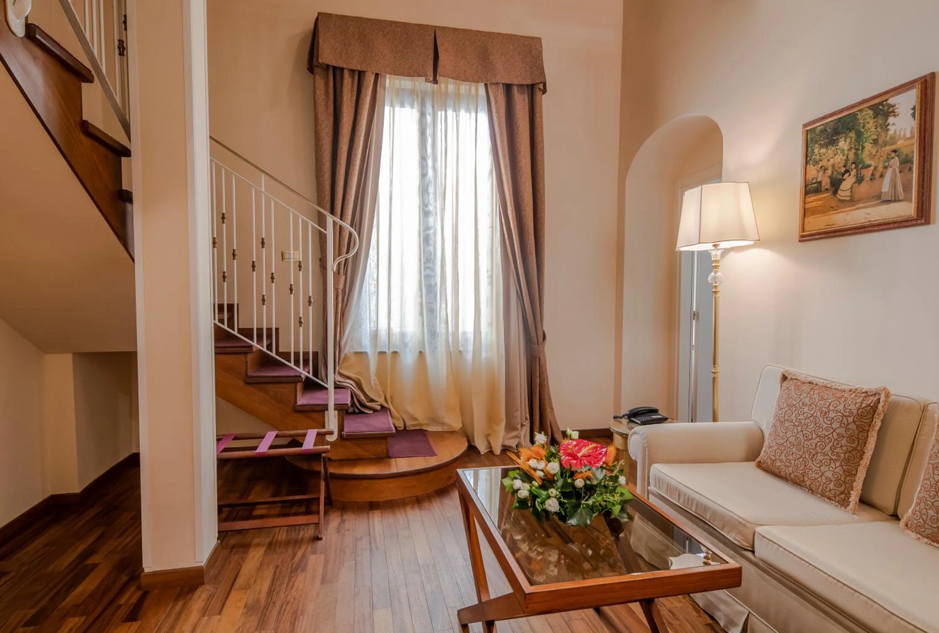 Living room in Golden Tower Hotel & Spa