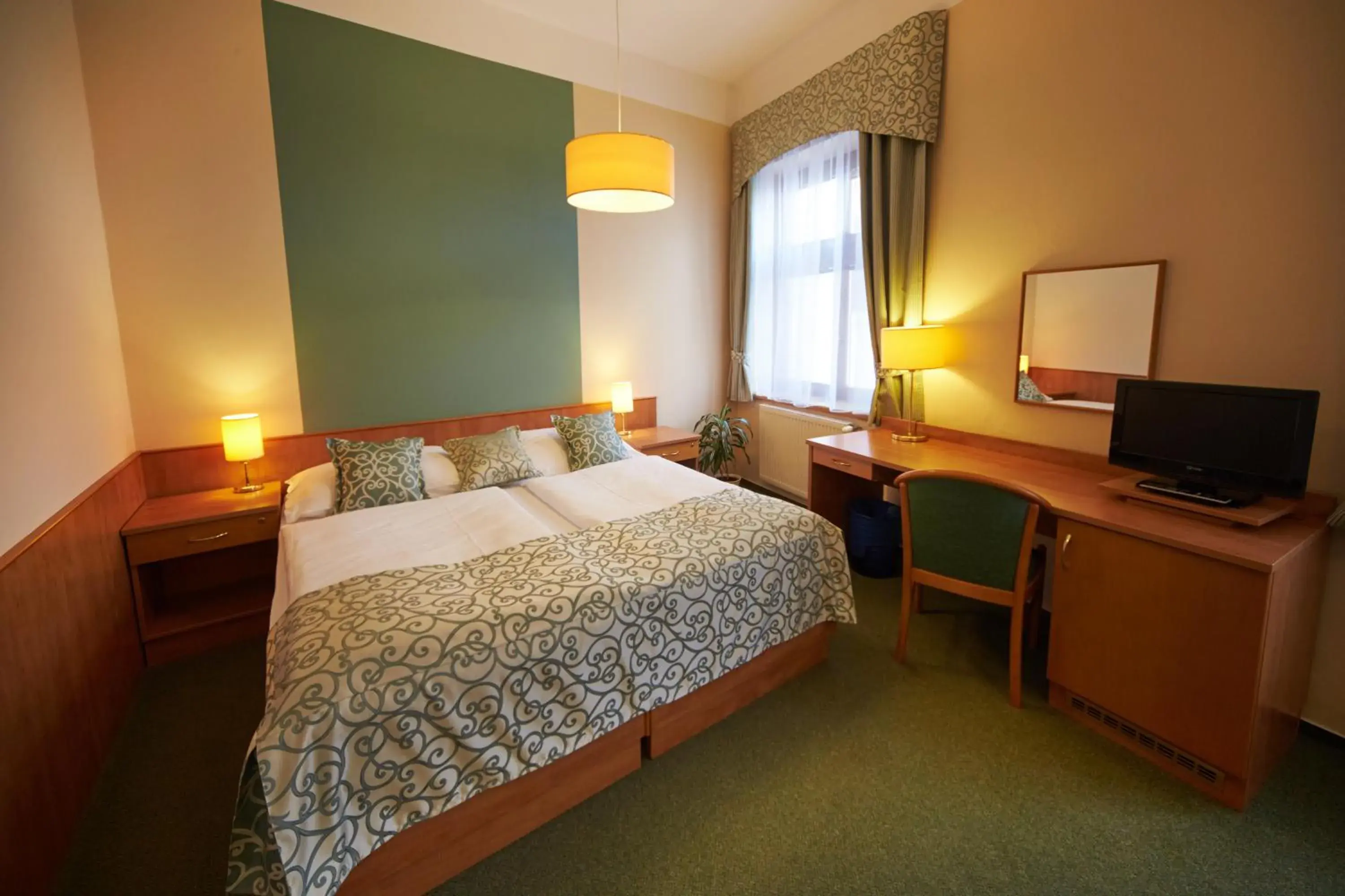 Double Room in Hotel Bílý jednorožec Double Room in Hotel Bílý jednorožec