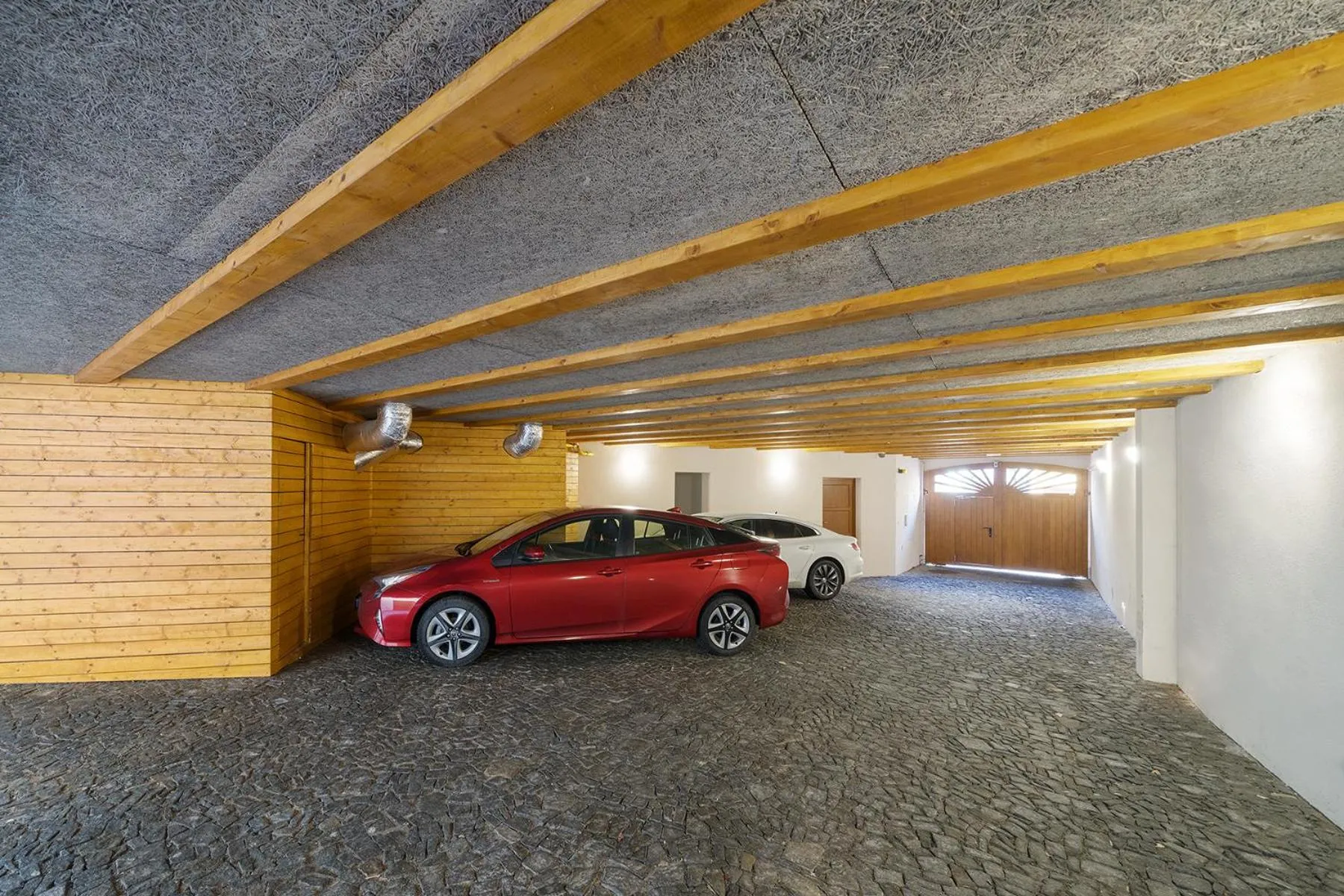 Parking in Hotel Bílý jednorožec