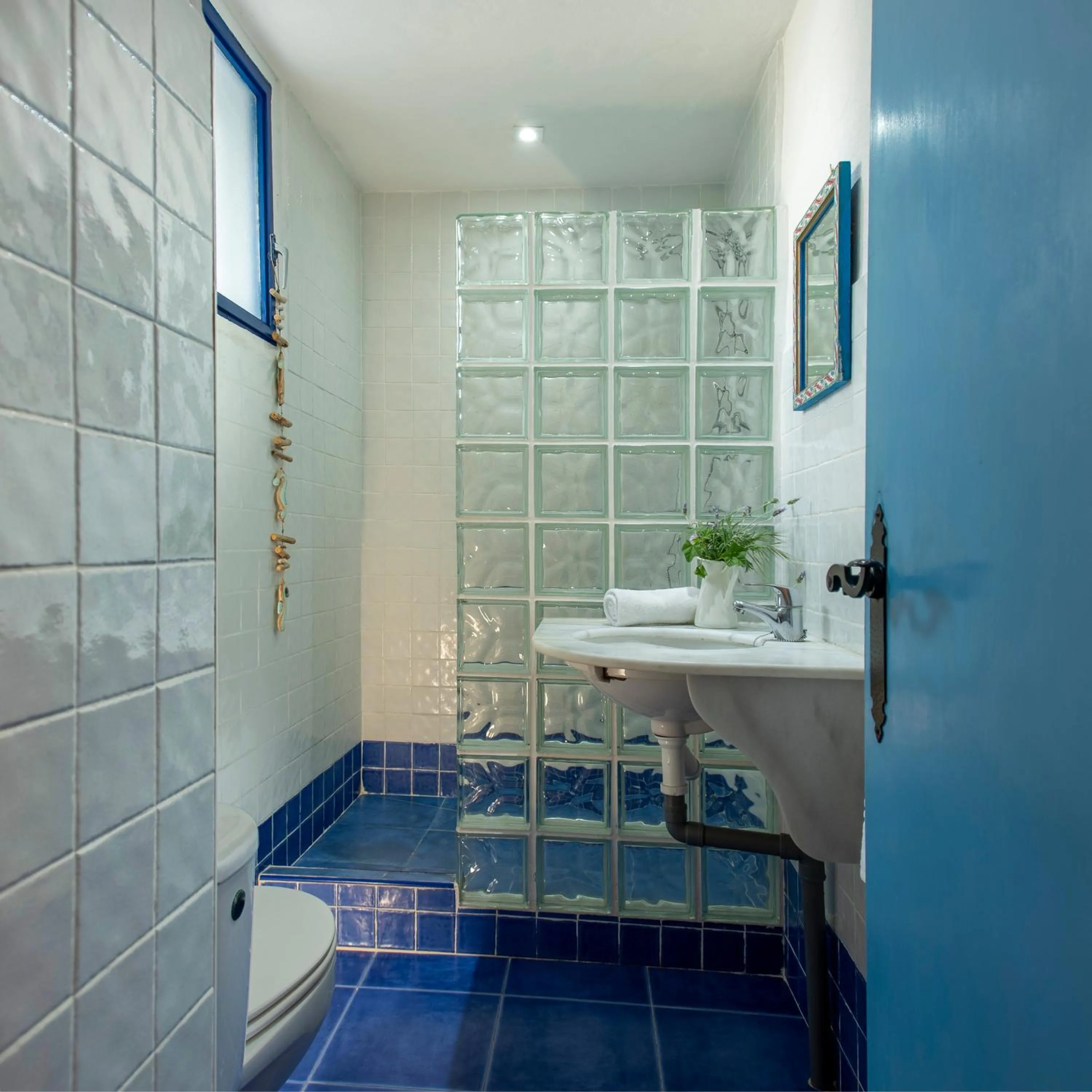Casas Karen