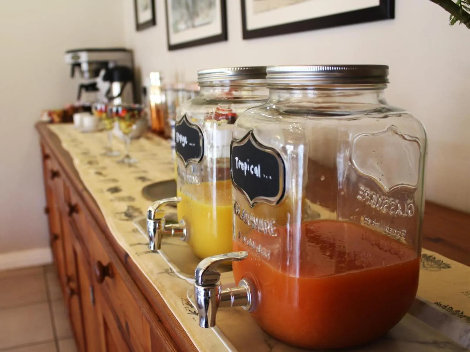 Dining area in Bydand B&B