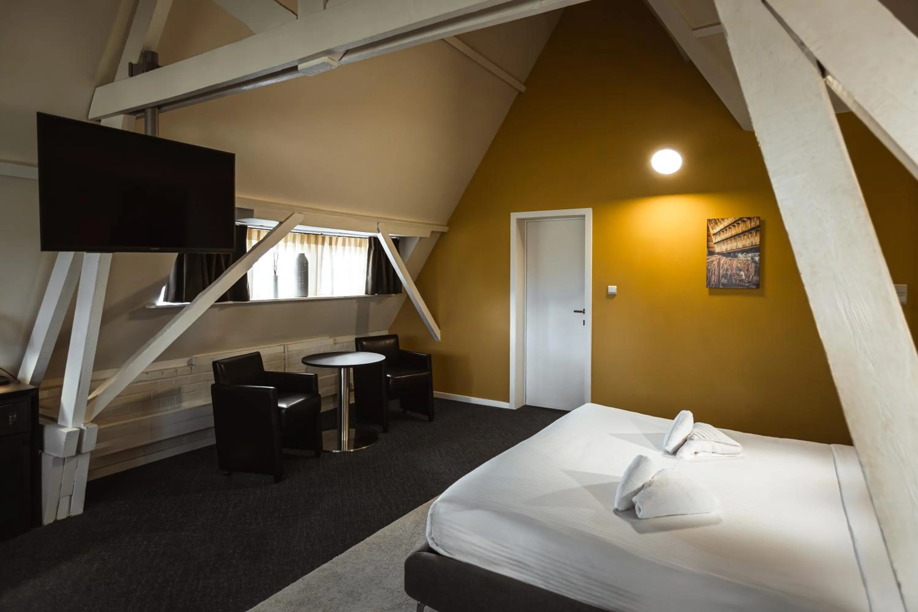 Bedroom, Bed in Hotel Orion