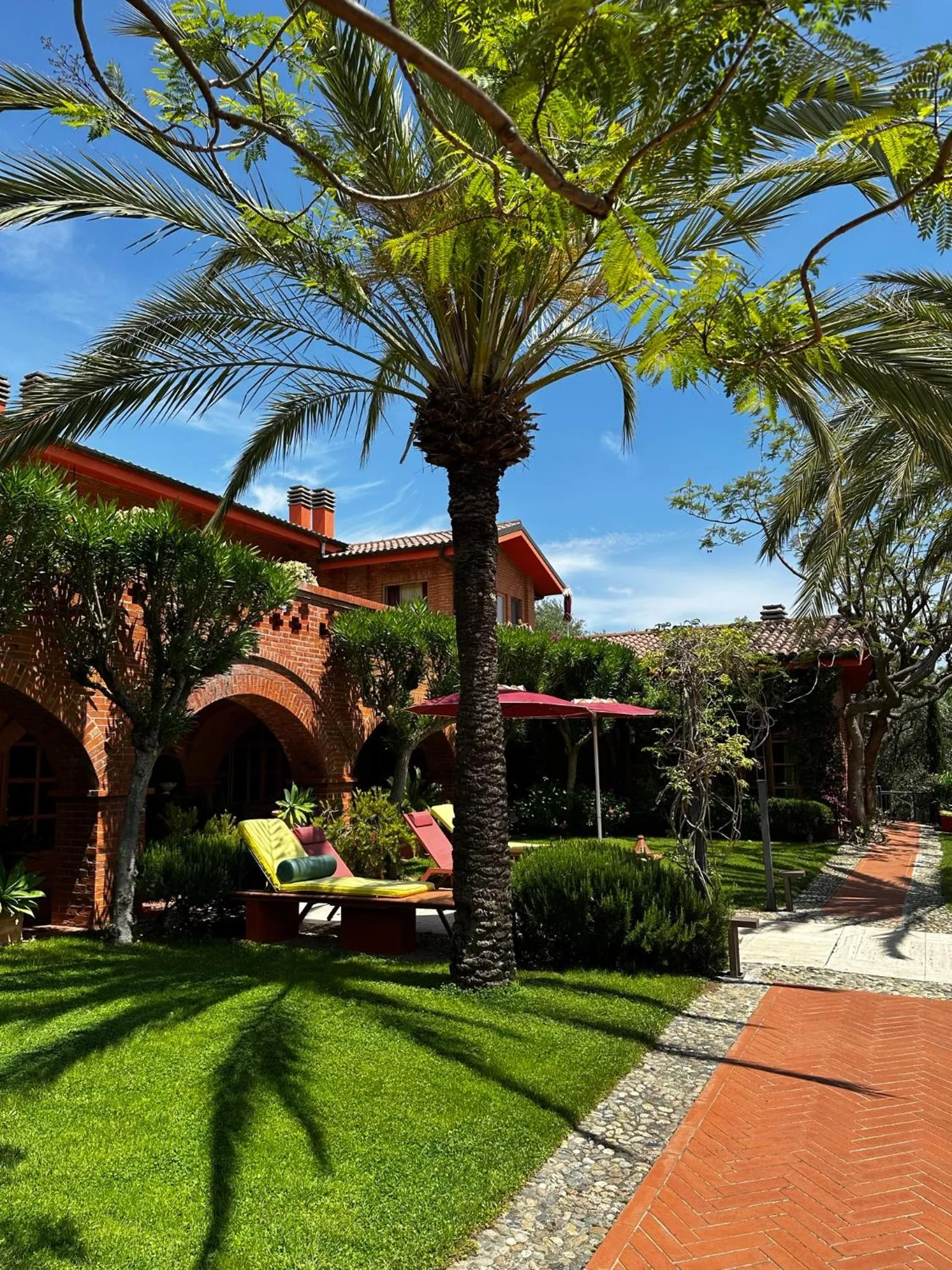 Property building in Relais San Damian