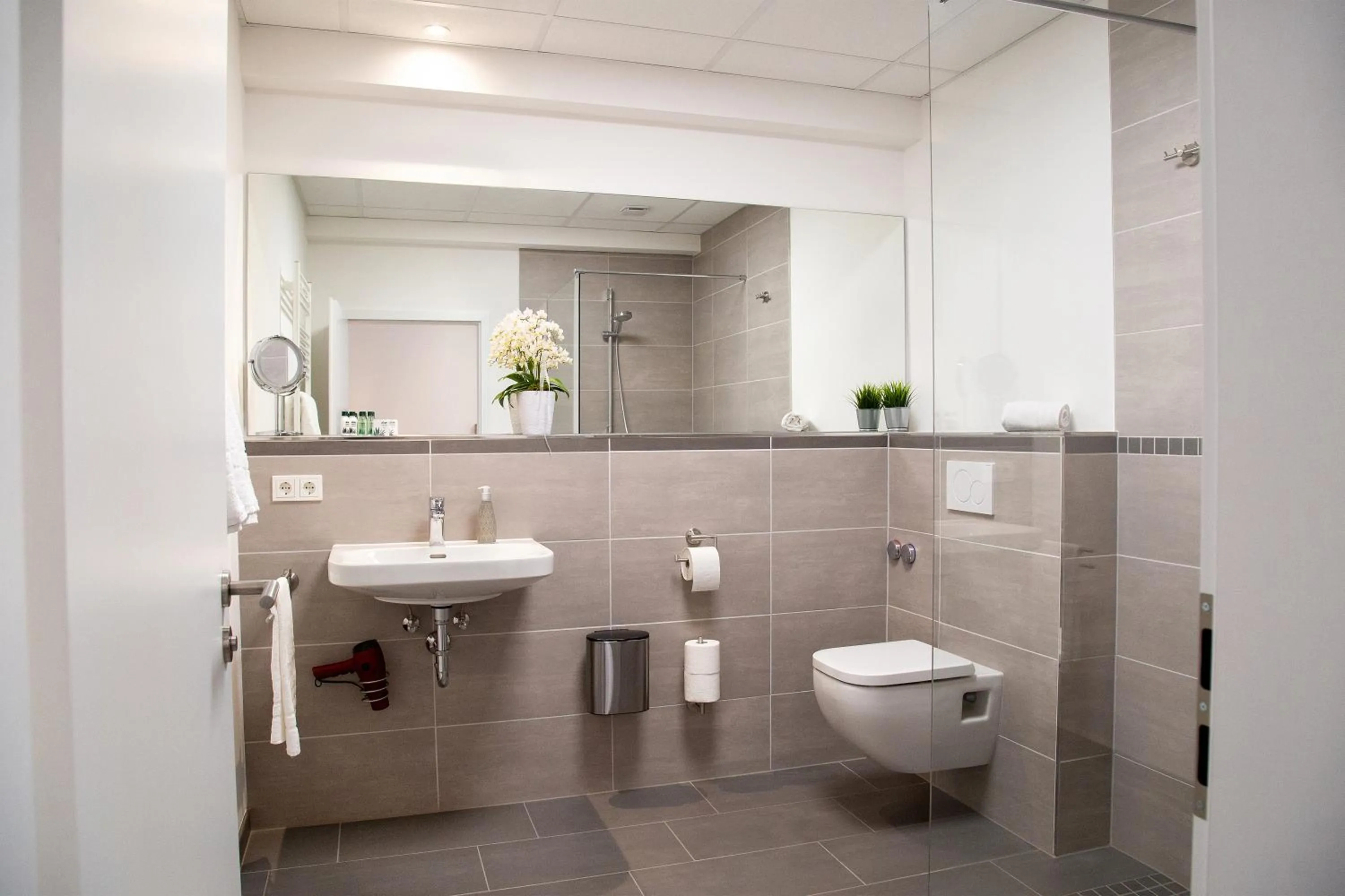 sevenDays Hotel and Boardinghouse Kirchheim