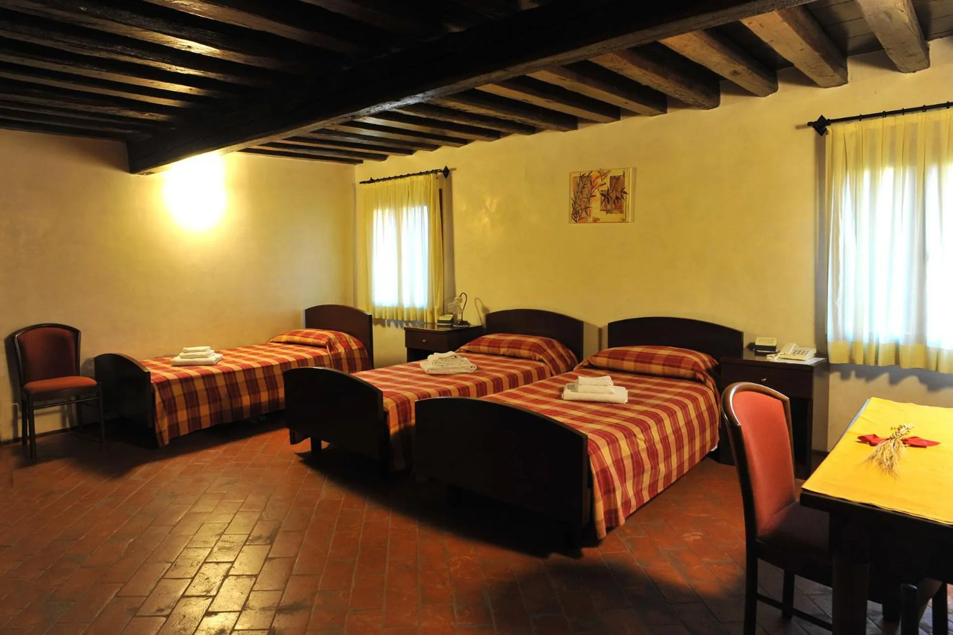 Bedroom, Bed in Hotel La Corte