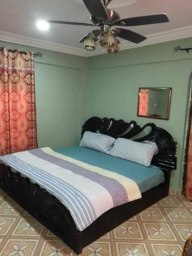 Bed in Gya-son Royal Guest House
