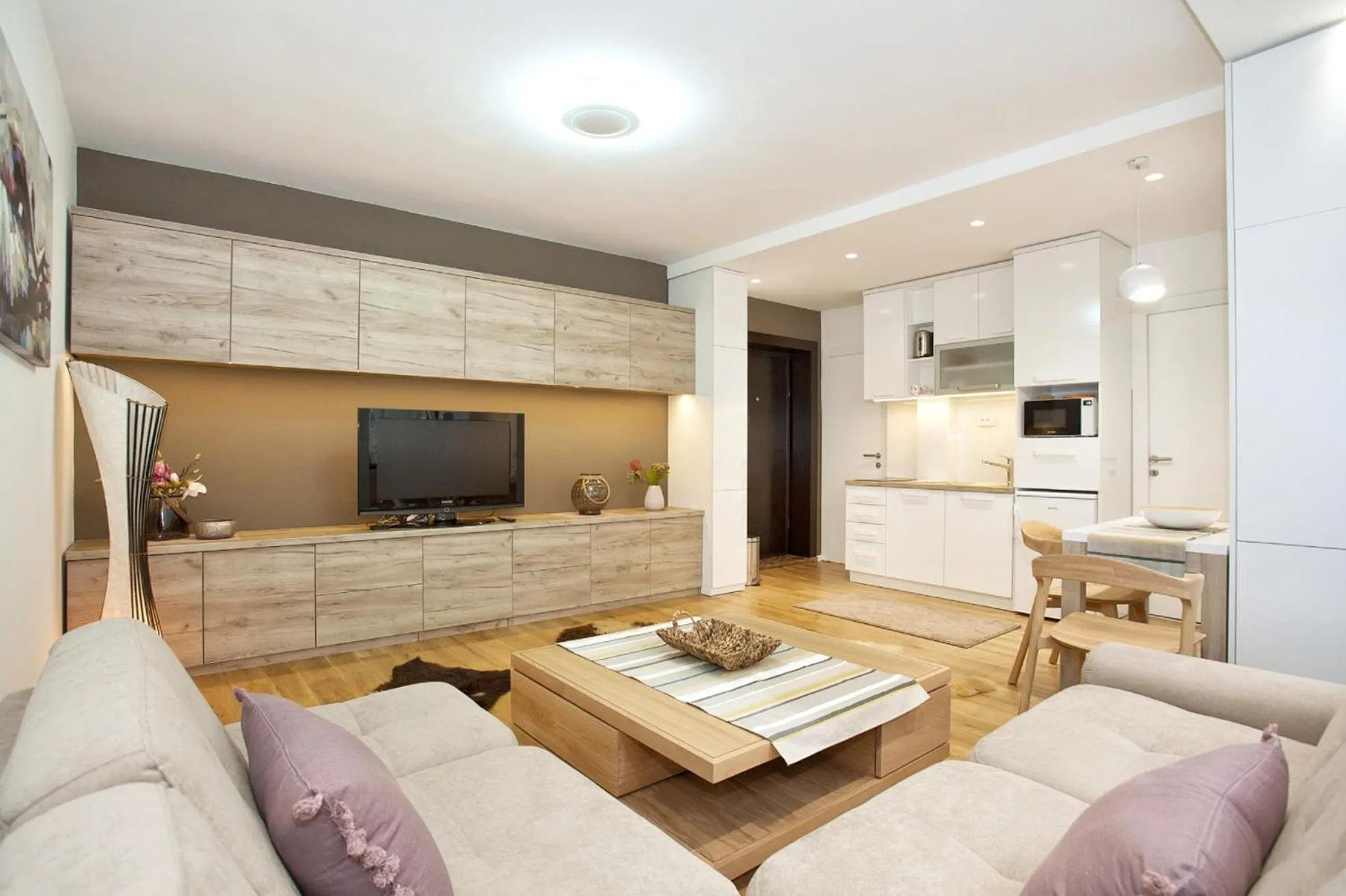 HostGost Selected Suites - Skadarlija Square