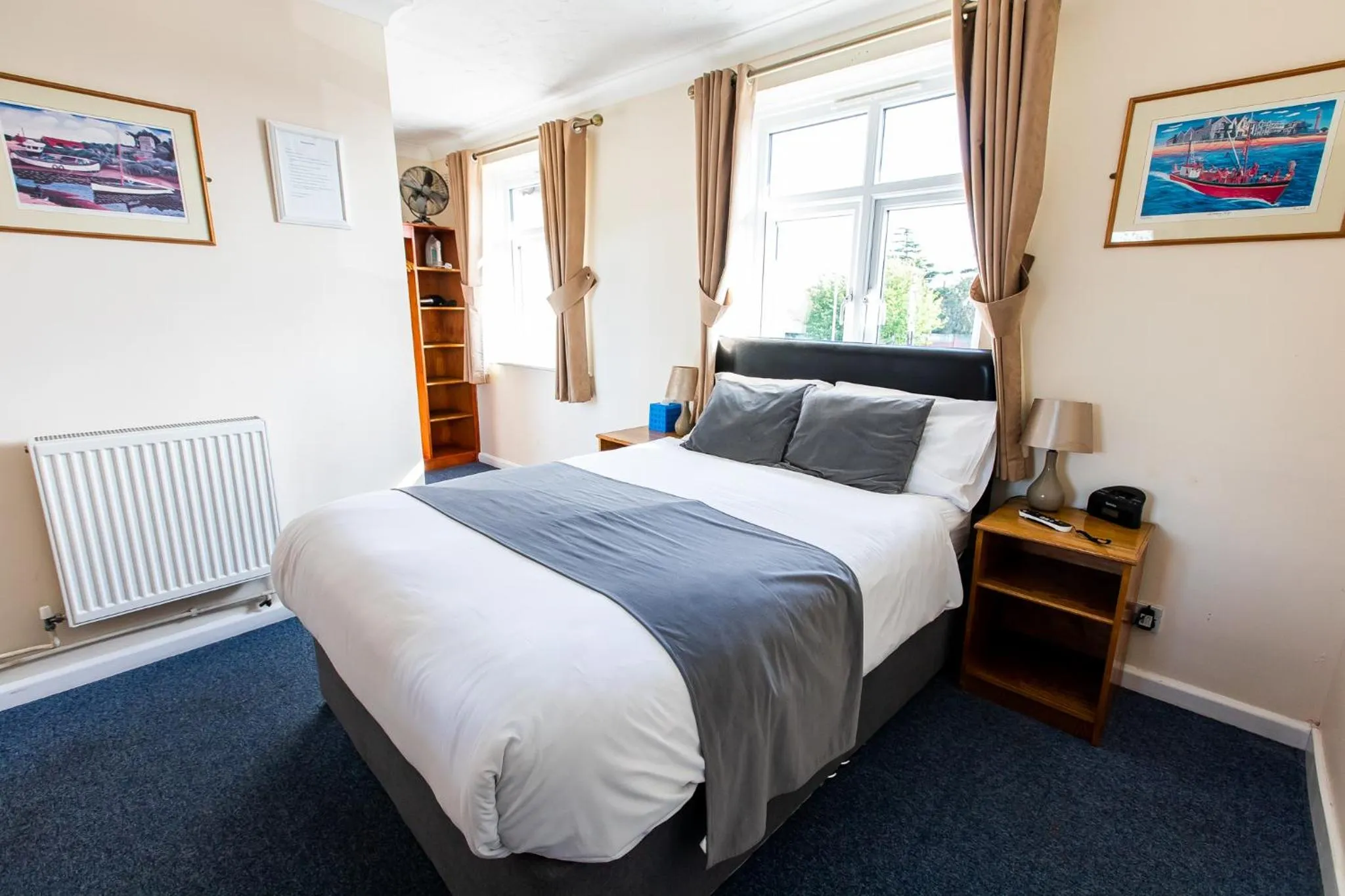 Bed in Blue Boar Inn