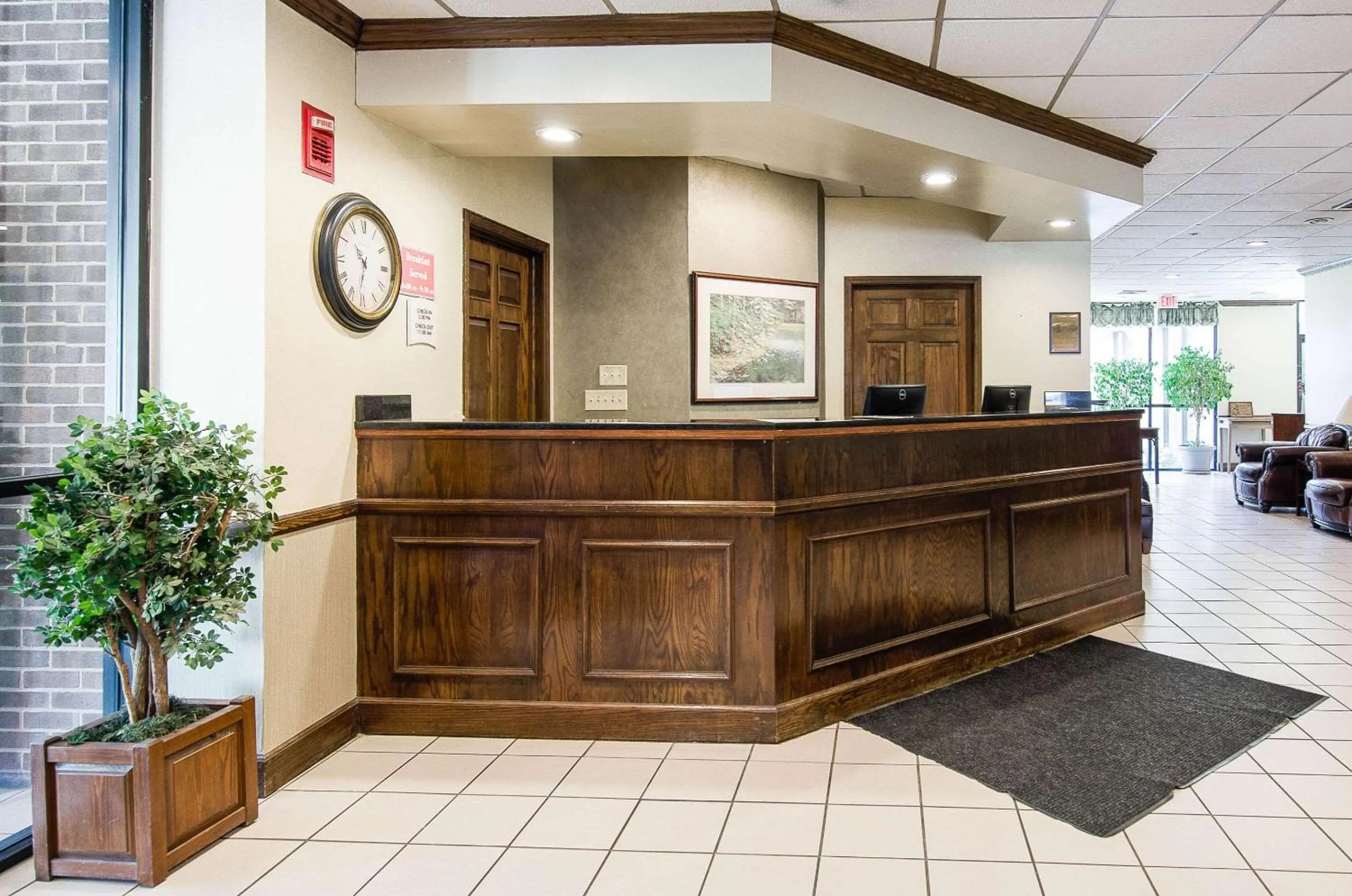 Lobby or reception in Econo Lodge Inn & Suites Norton - Wise South