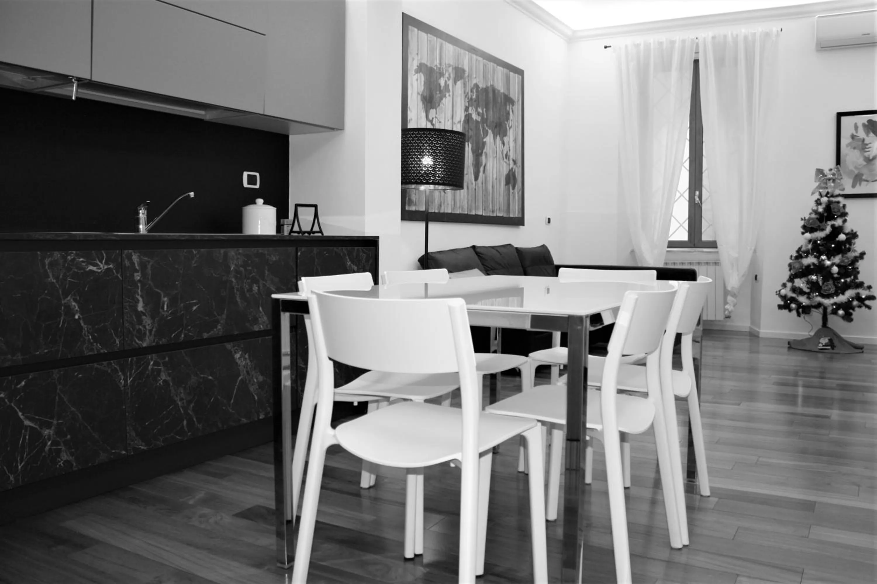 Dining area in Domus Caecilia - via Cola di Rienzo