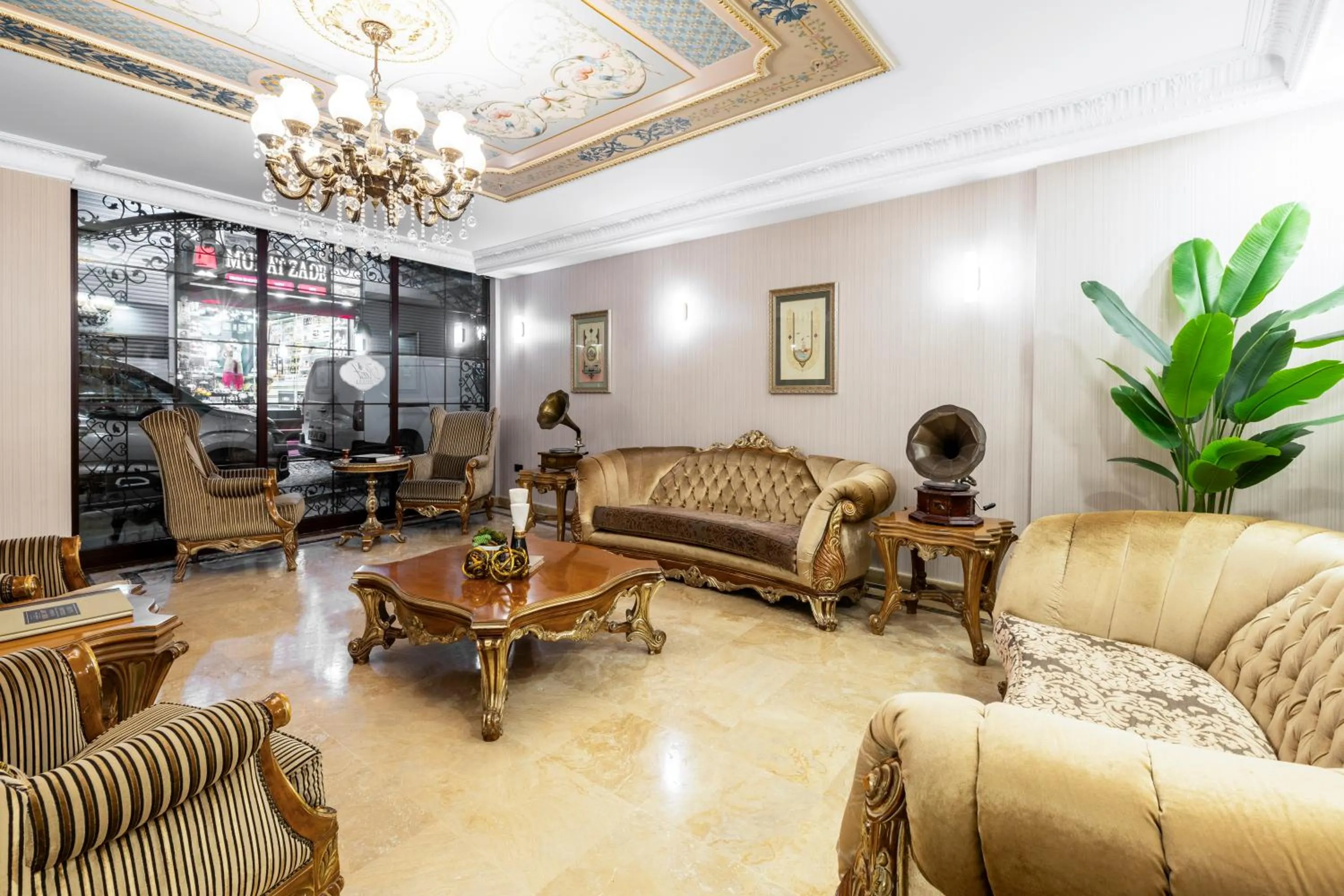 Lobby or reception in Rast Hotel Sultanahmet