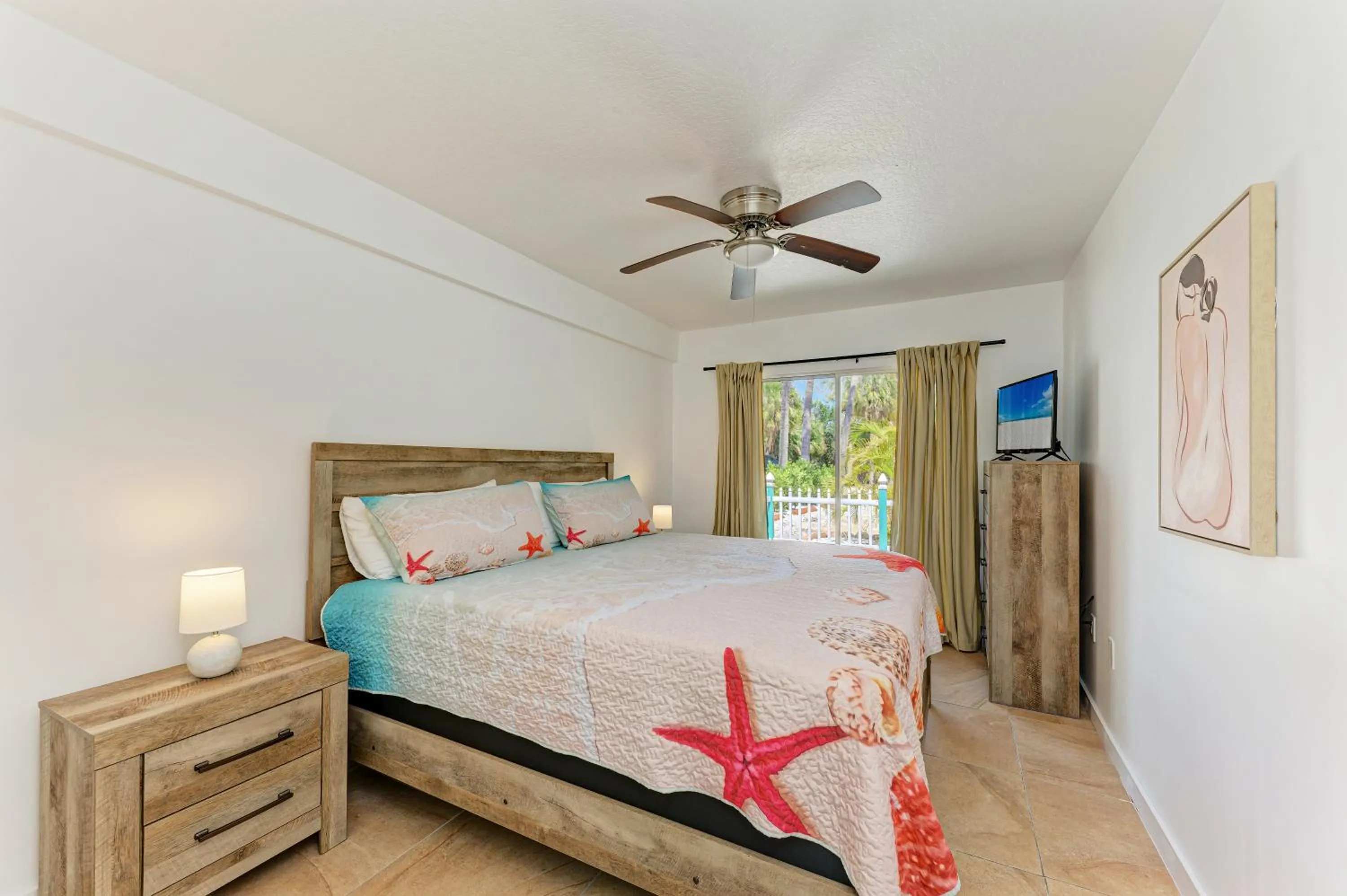 Bedroom, Bed in The Ringling Beach House