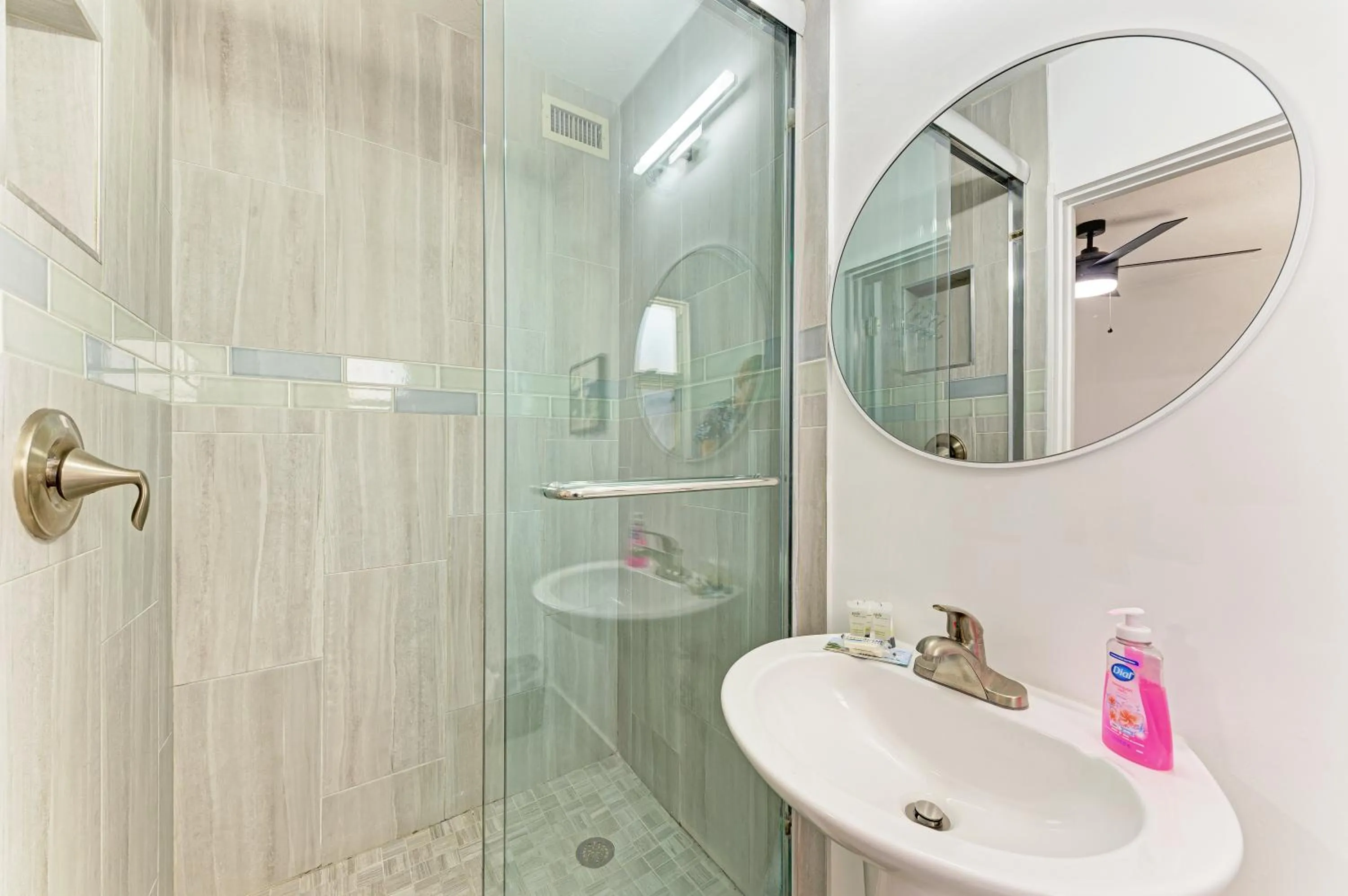 Shower in The Ringling Beach House