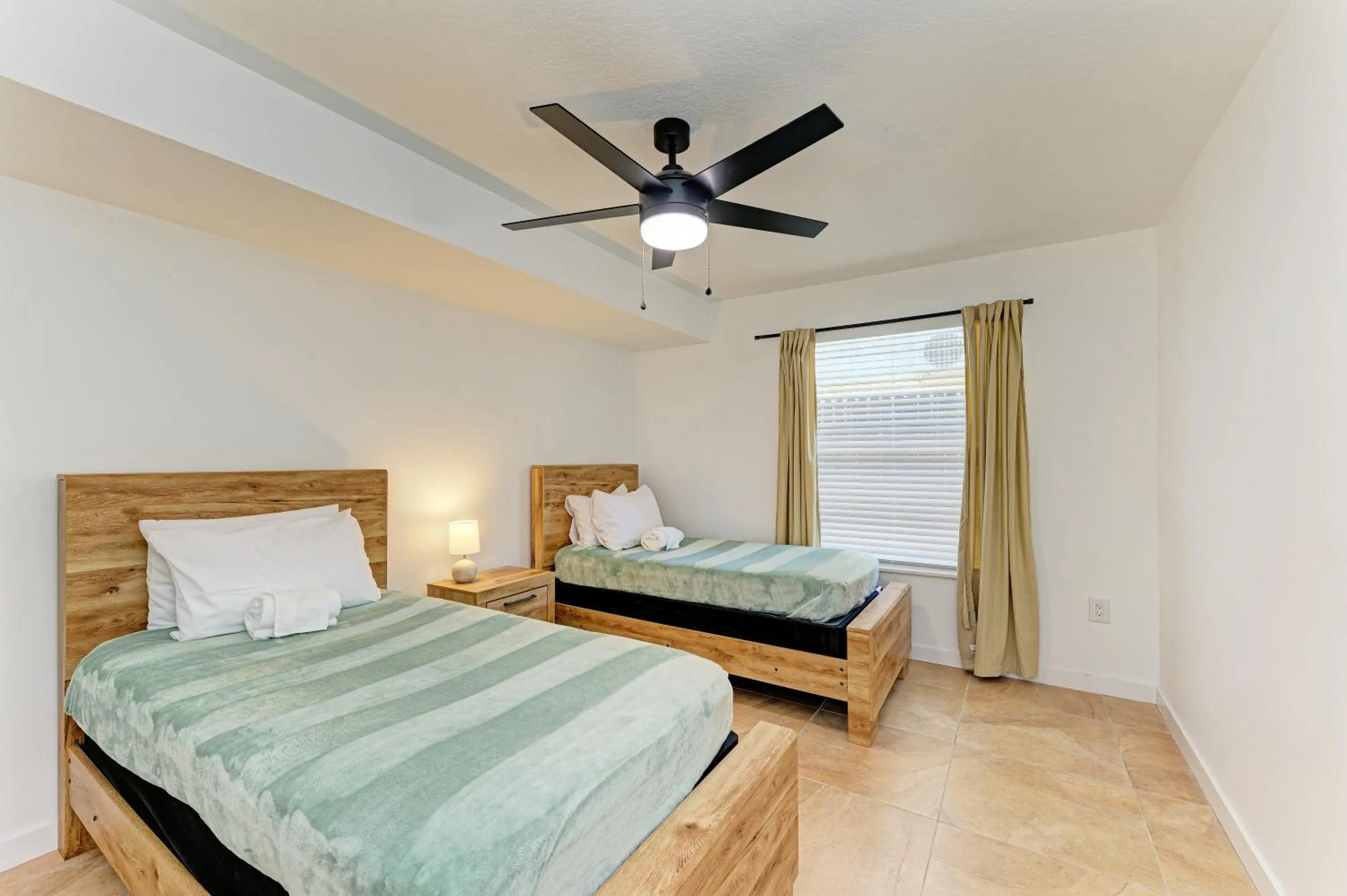 Bedroom, Bed in The Ringling Beach House